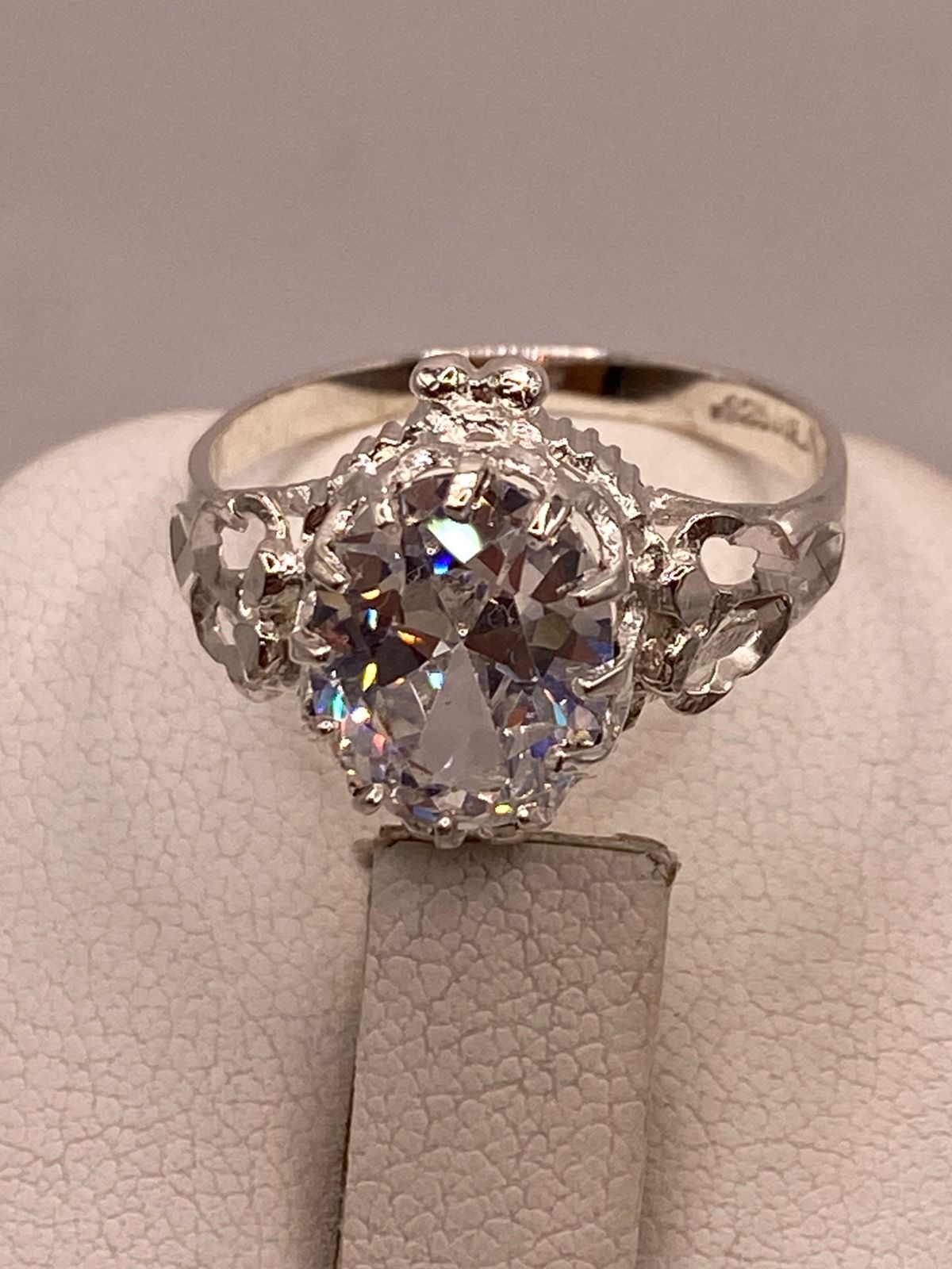 ANILLO ESTILO PRINCESA EN PLATA LEY 925 CON ZIRCONIA 💍👑