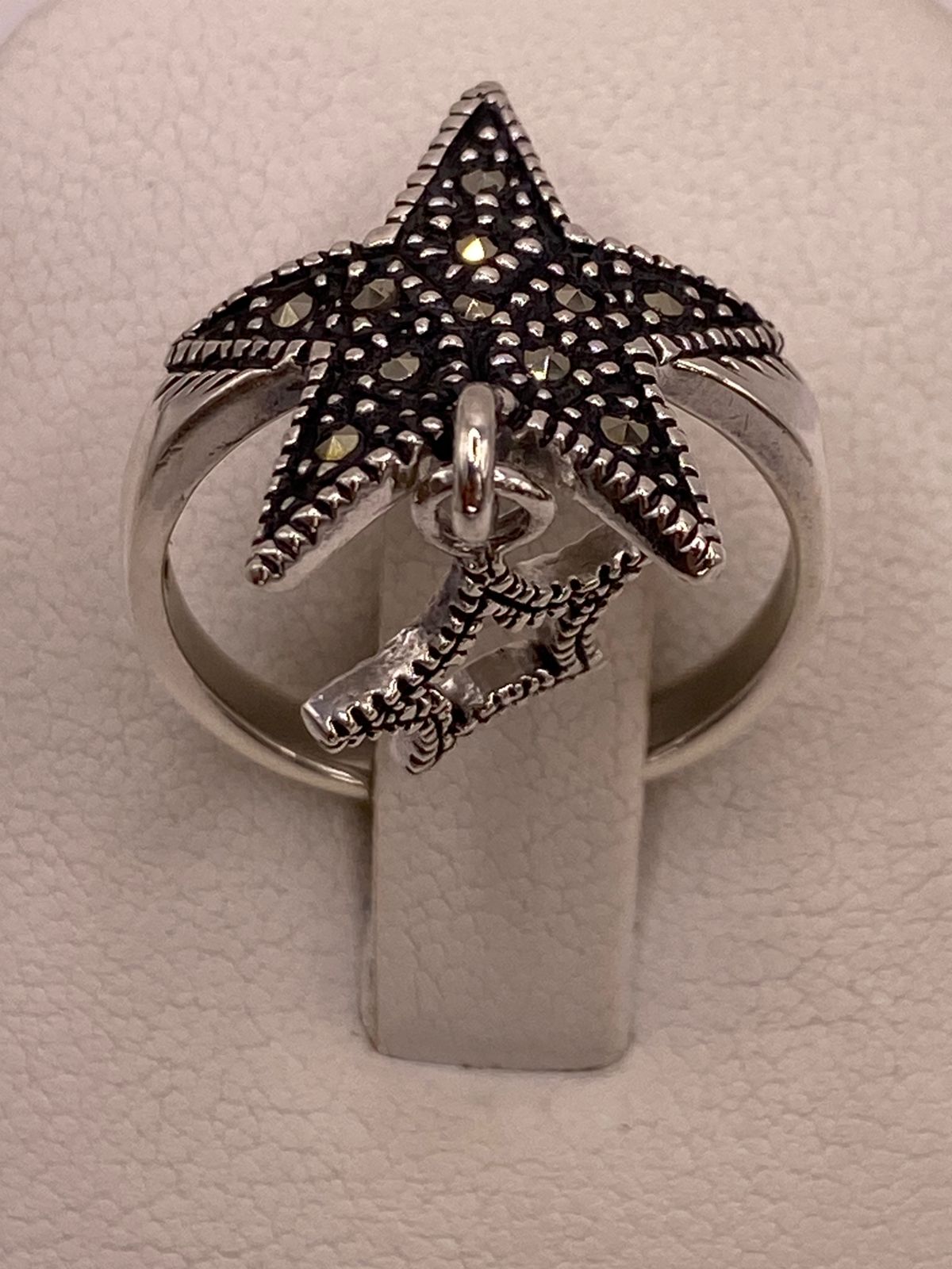 ⭐ ANILLO ESTRELLA CON MARQUESITAS EN PLATA LEY 925