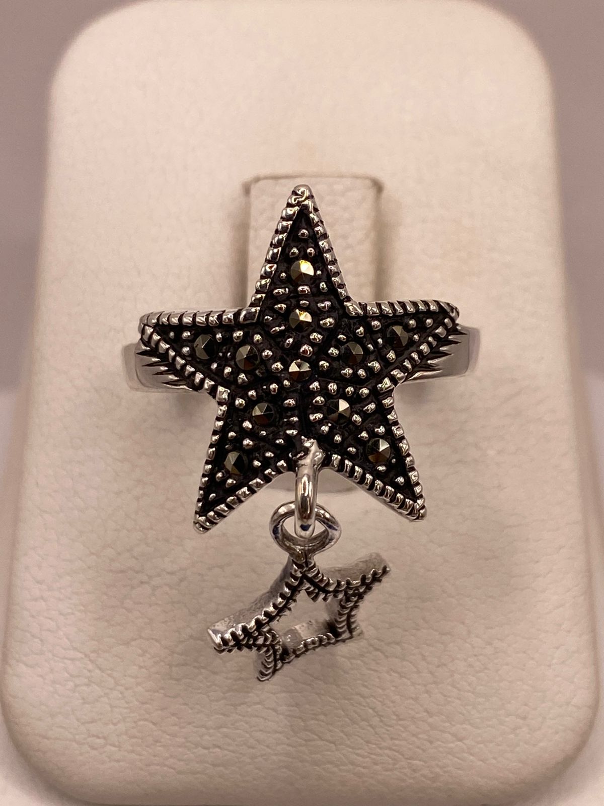 ⭐ ANILLO ESTRELLA CON MARQUESITAS EN PLATA LEY 925