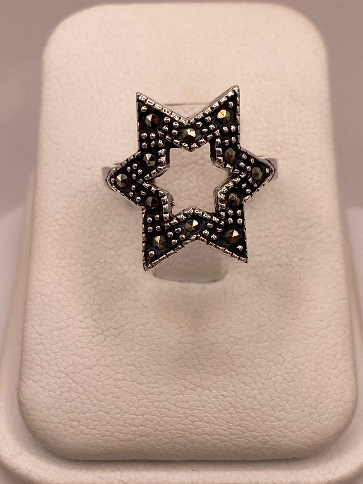 Anillo Estrella Vintage con Marquesitas en Plata Ley 925