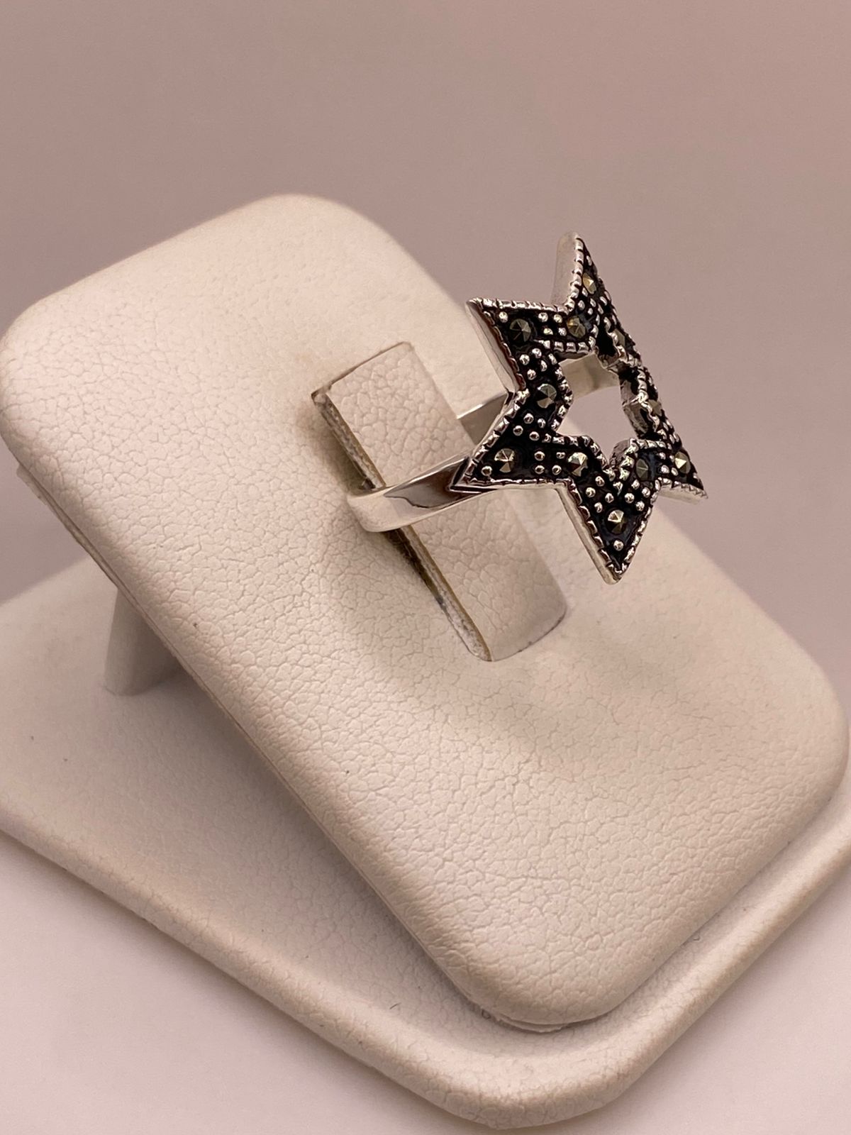 Anillo Estrella Vintage con Marquesitas en Plata Ley 925