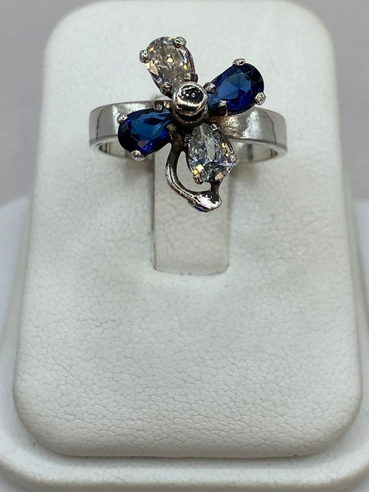 Anillo con Flor Giratoria en Plata 925