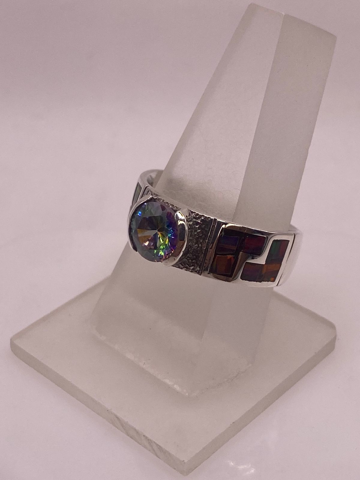 ANILLO GRECA ÓPALO ROJO-BORGOÑA & ZIRCONIA MÍSTICA ARCOÍRIS  PLATA 950
