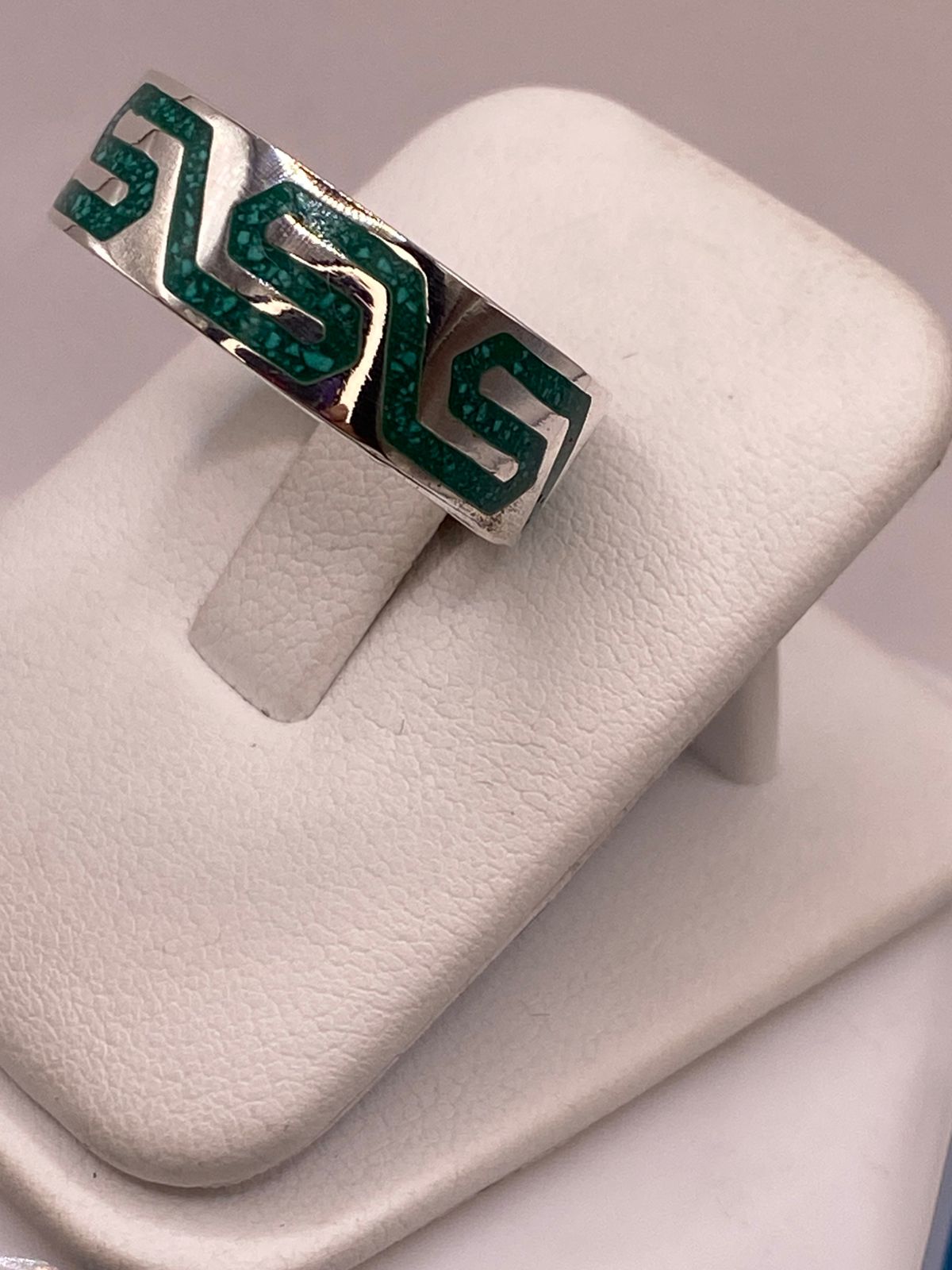 Anillo Greca Verde de Plata .925 con Incustracion Verde