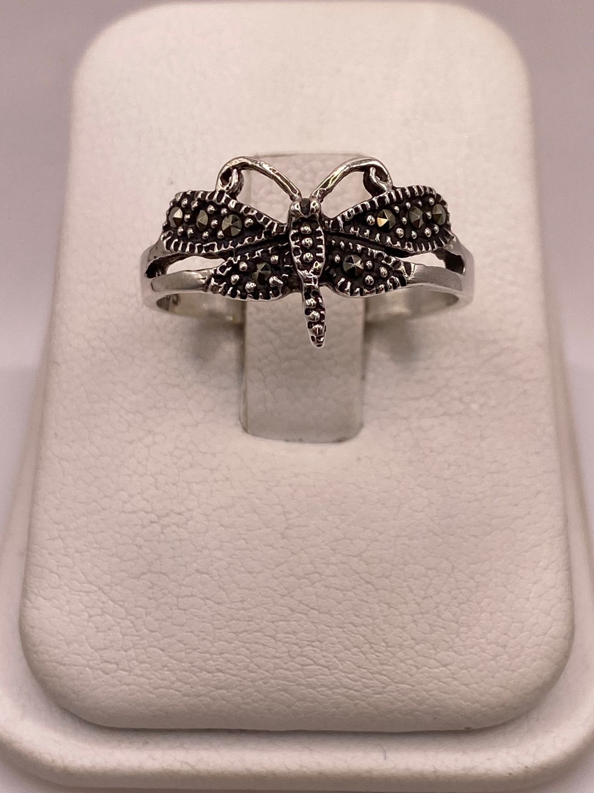 Anillo Libélula Vintage con Marquesitas en Plata Ley 925