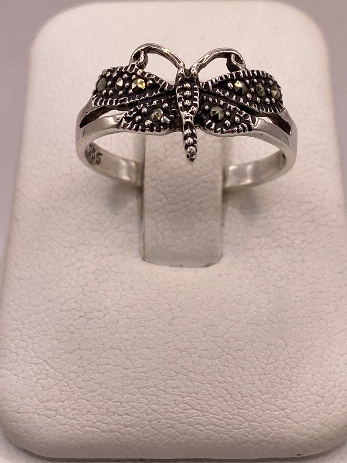 Anillo Libélula Vintage con Marquesitas en Plata Ley 925