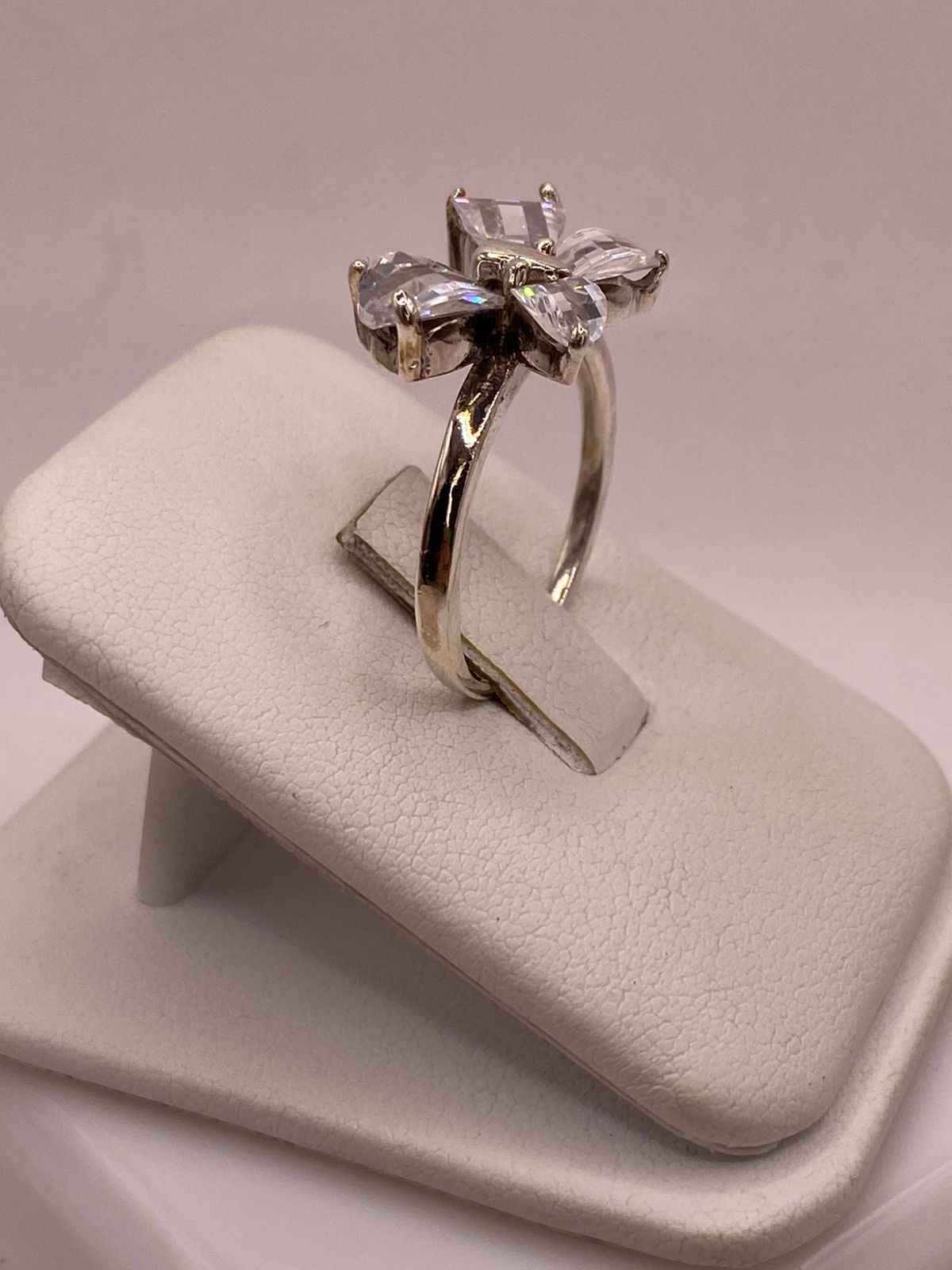 Anillo Mariposa Brillante con Zirconias en Plata Ley 925