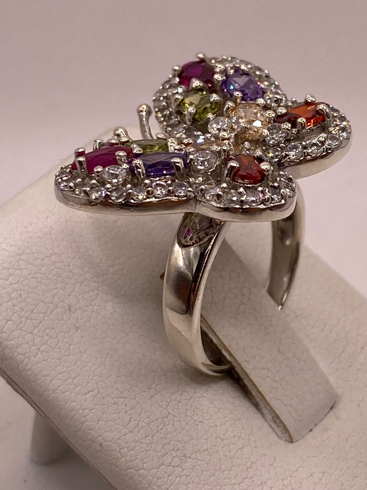 Anillo Mariposa Multicolor con Zirconias Brillantes en Plata Ley 925