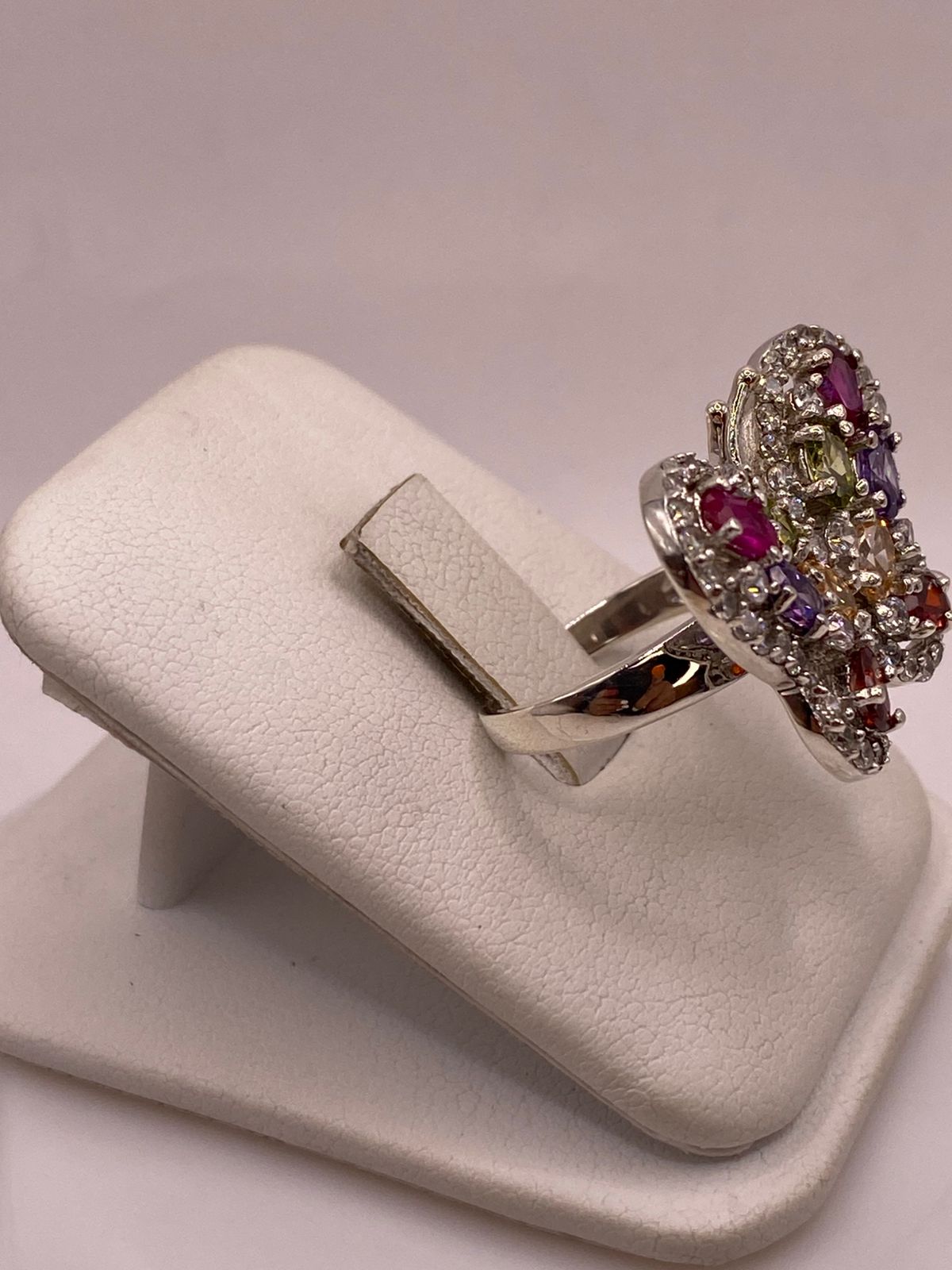 Anillo Mariposa Multicolor con Zirconias Brillantes en Plata Ley 925