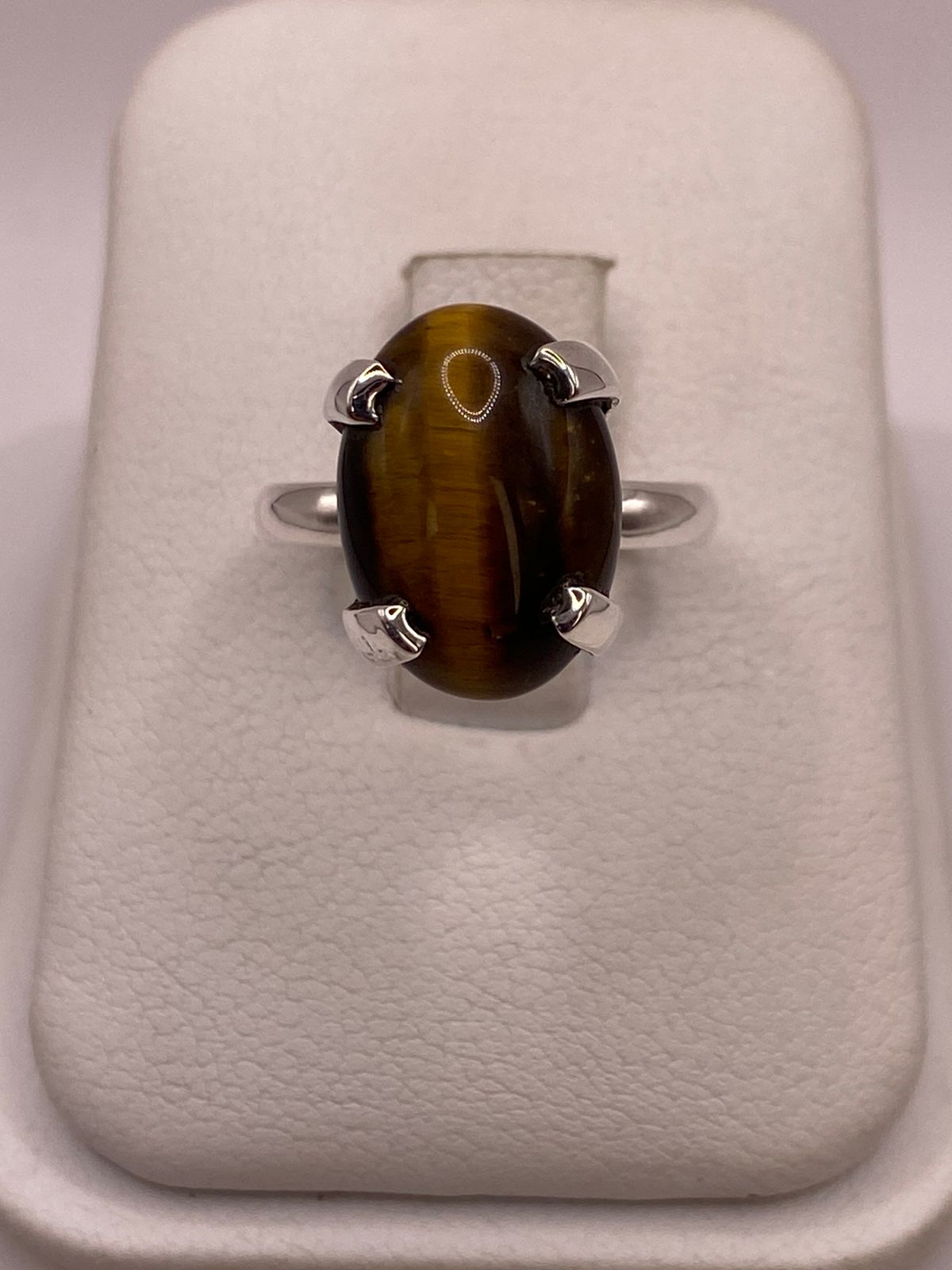 ANILLO CON OJO DE TIGRE DE PLATA LEY 925