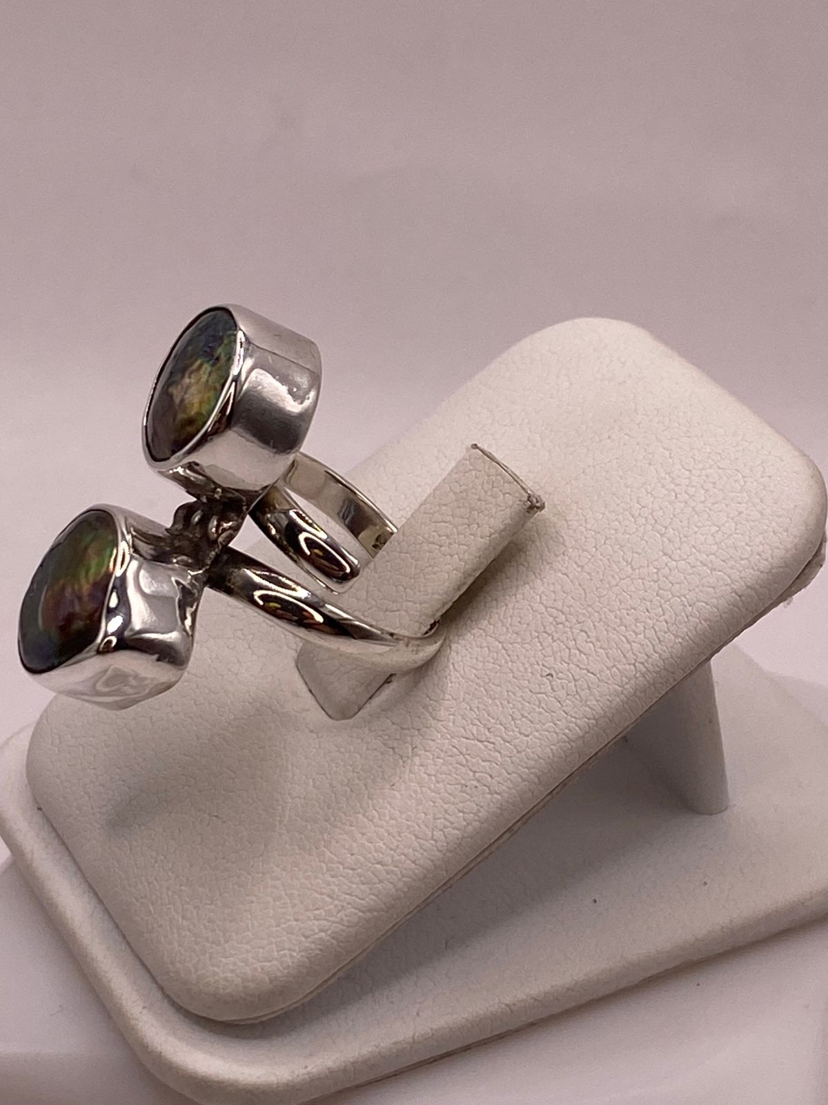 ANILLO DE PLATA LEY 925 CON ABULÓN