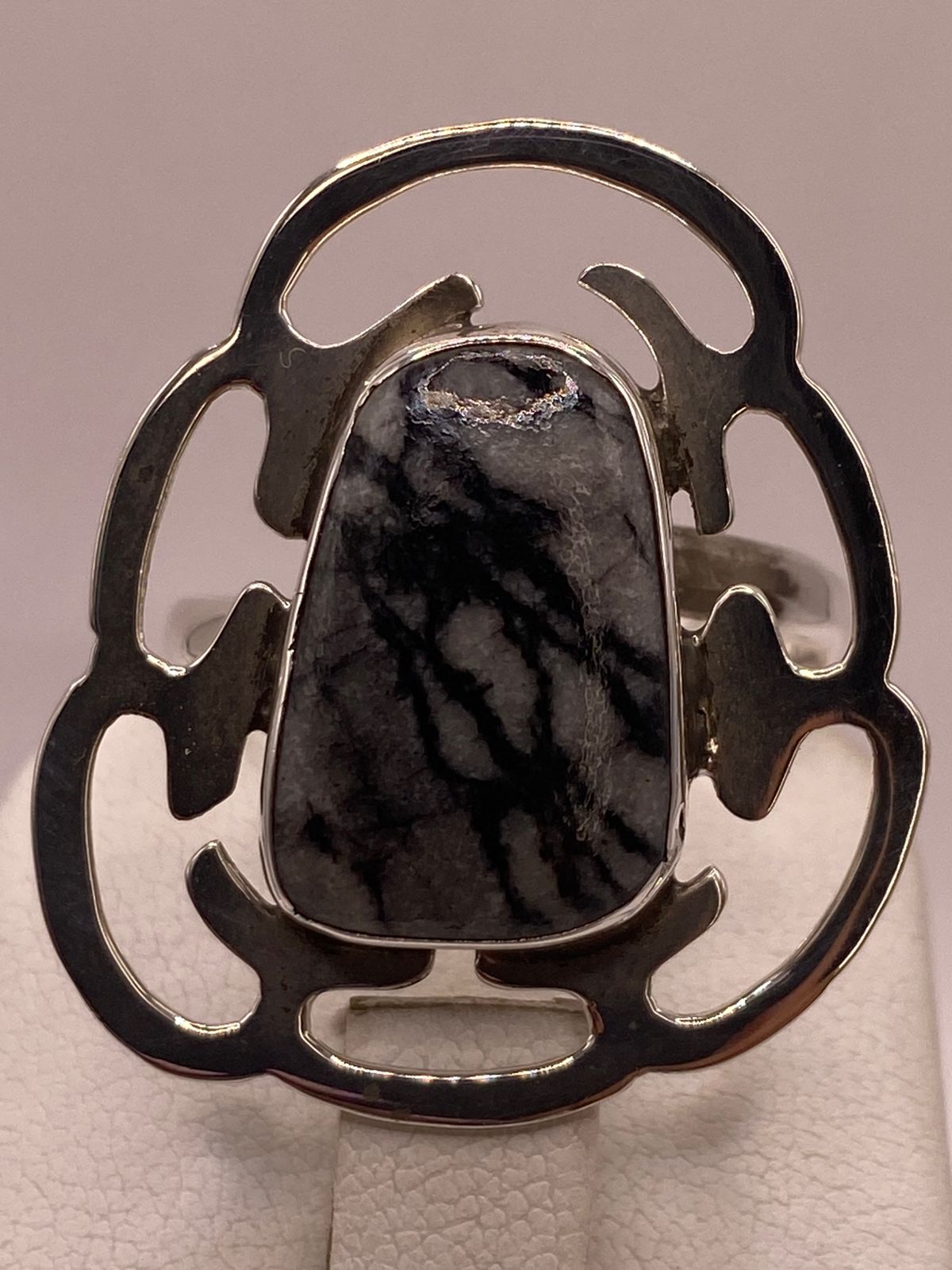 ANILLO DE PLATA LEY 925 CON ÁGATA GRIS