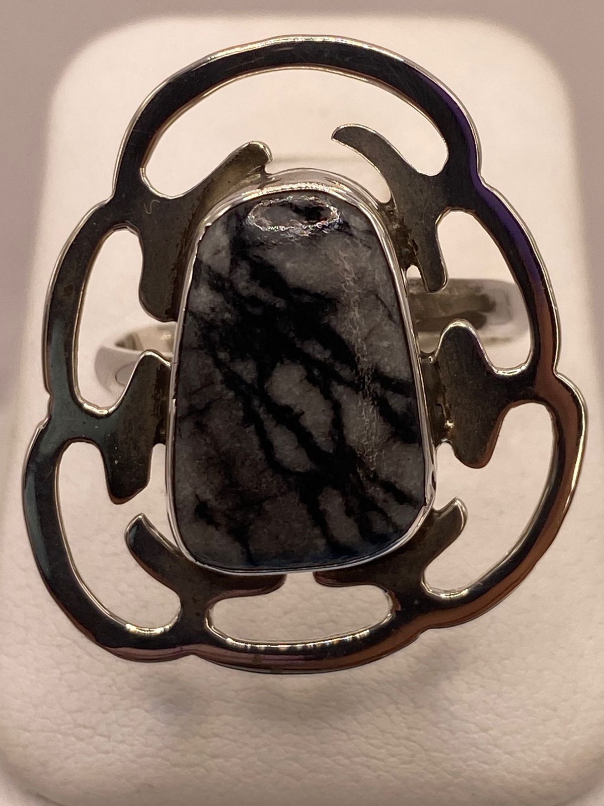ANILLO DE PLATA LEY 925 CON ÁGATA GRIS