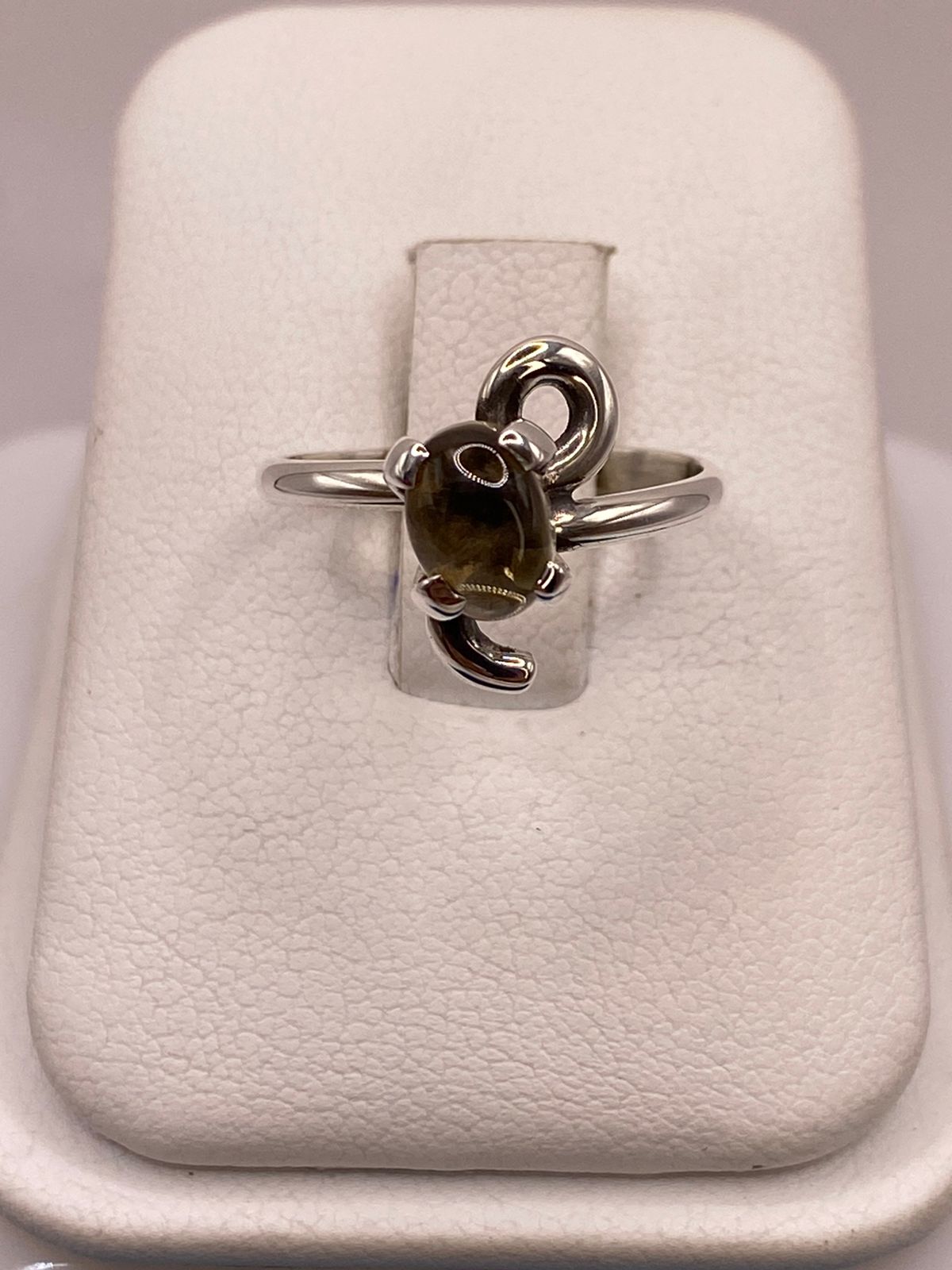 ANILLO DE PLATA LEY 925 CON ÁMBAR AHUMADO
