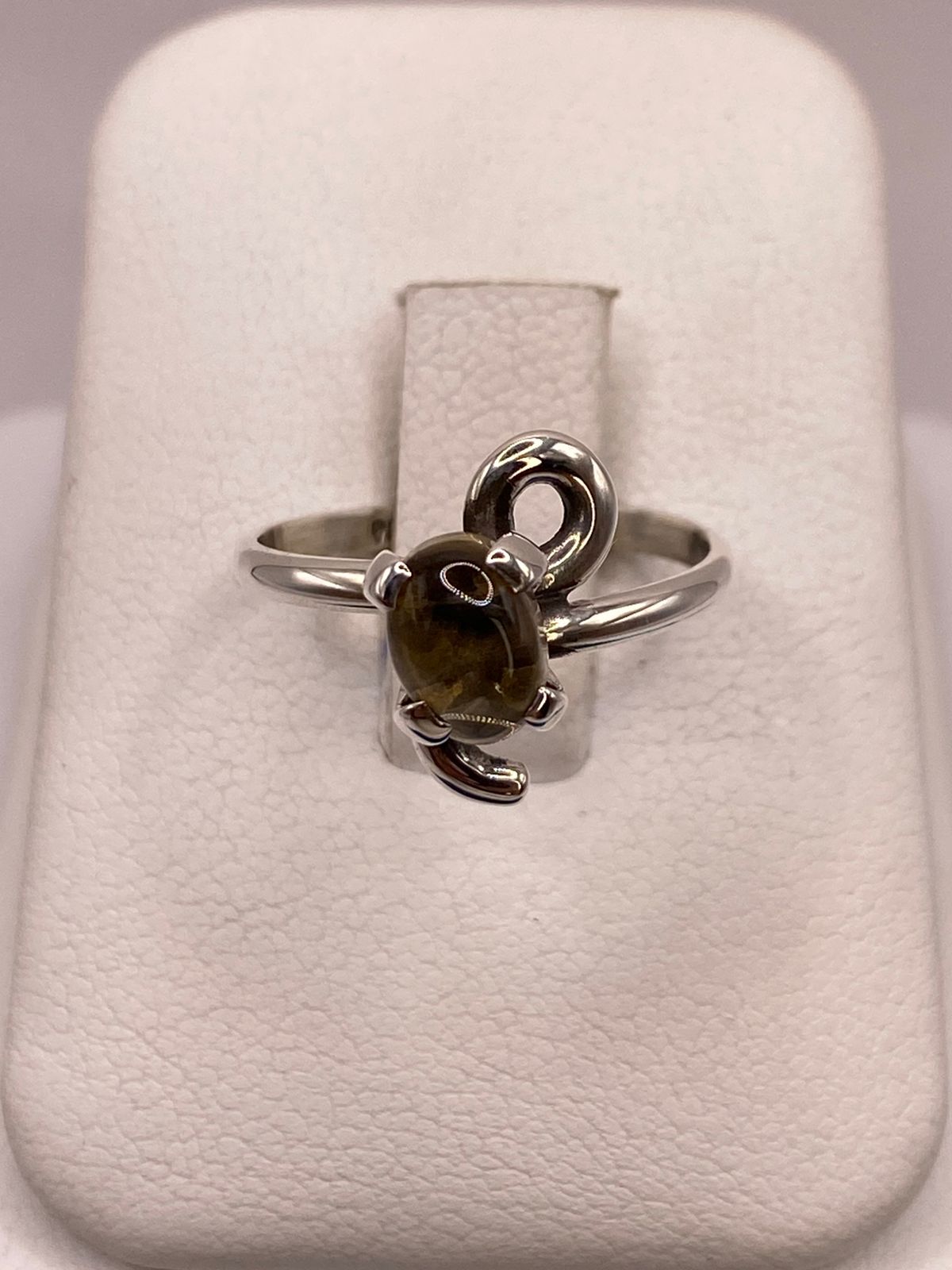 ANILLO DE PLATA LEY 925 CON ÁMBAR AHUMADO