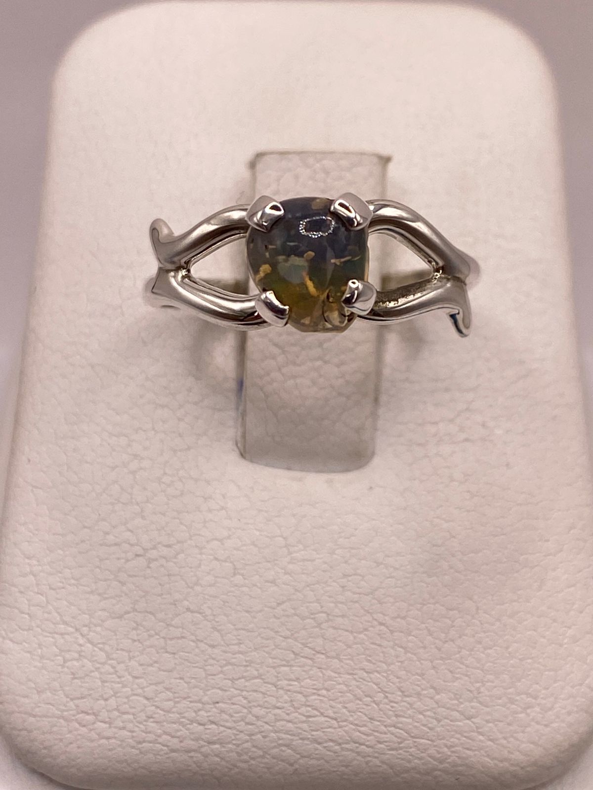 ANILLO DE PLATA LEY 925 CON ÁMBAR AHUMADO