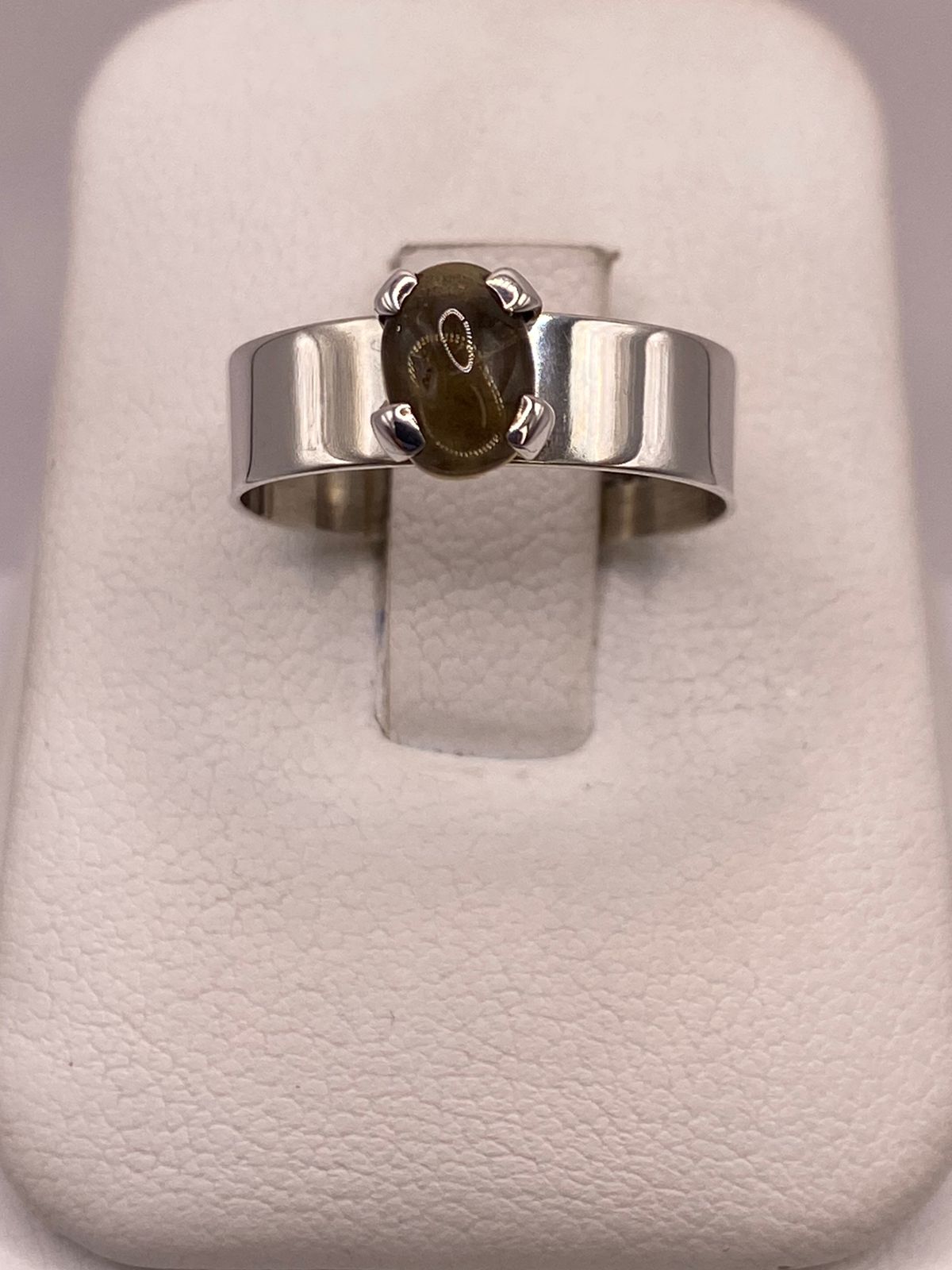 ANILLO DE PLATA LEY 925 CON ÁMBAR AHUMADO