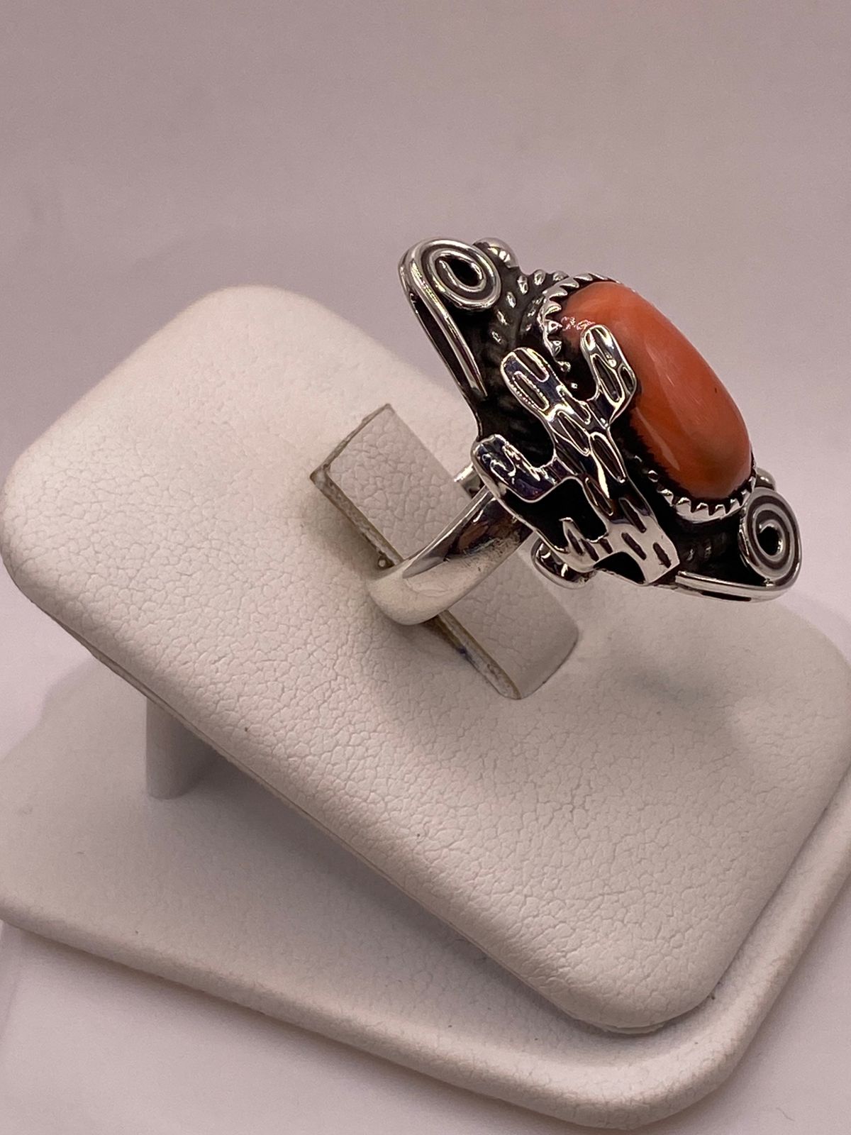 ANILLO DE PLATA LEY 925 CON CORNALINA