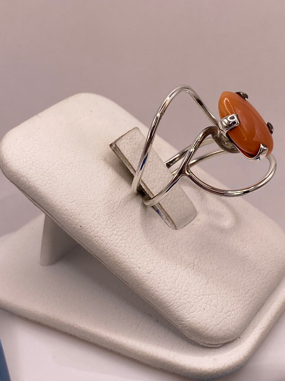 ANILLO DE PLATA LEY 925 CON CORNALINA NATURAL