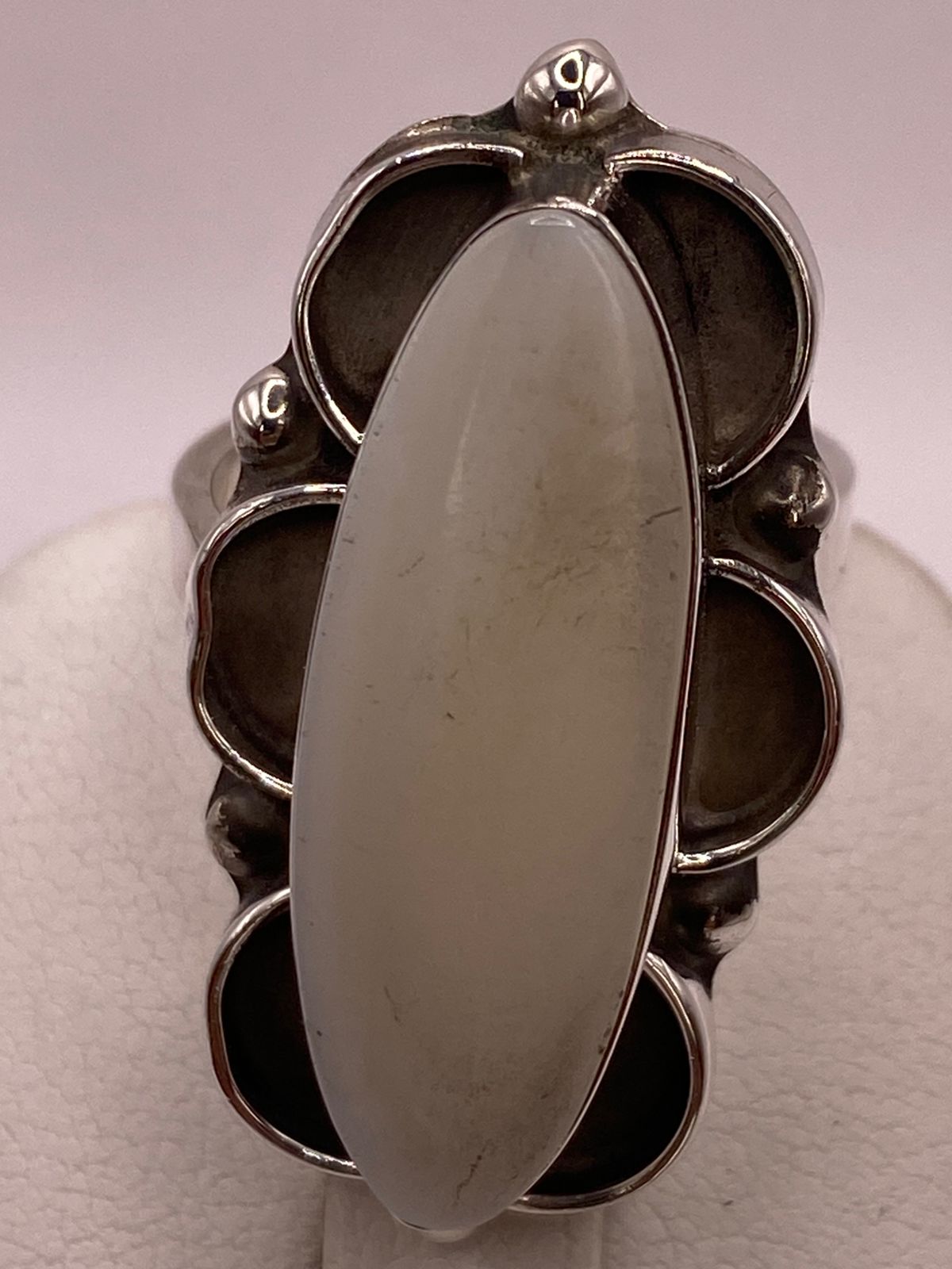 ANILLO DE PLATA LEY 925 CON JADE BLANCO