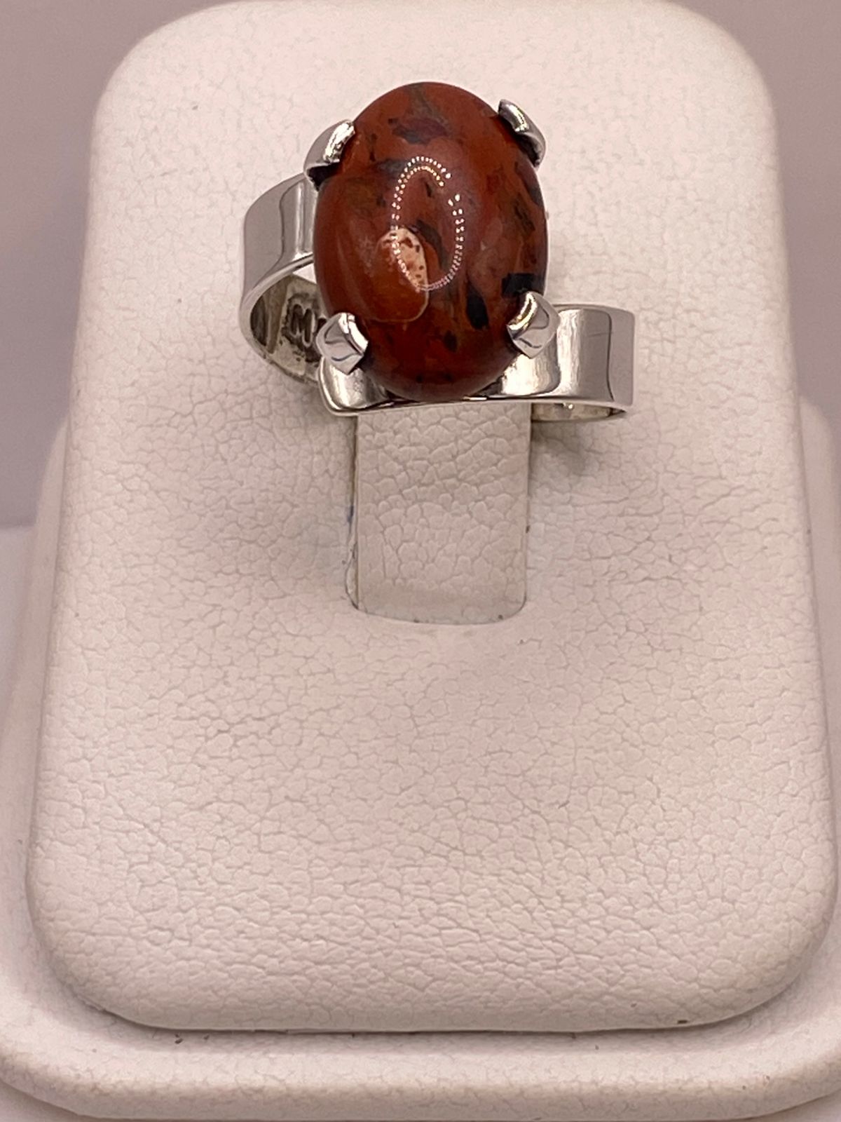 ANILLO DE PLATA LEY 925 CON JASPE ROJO