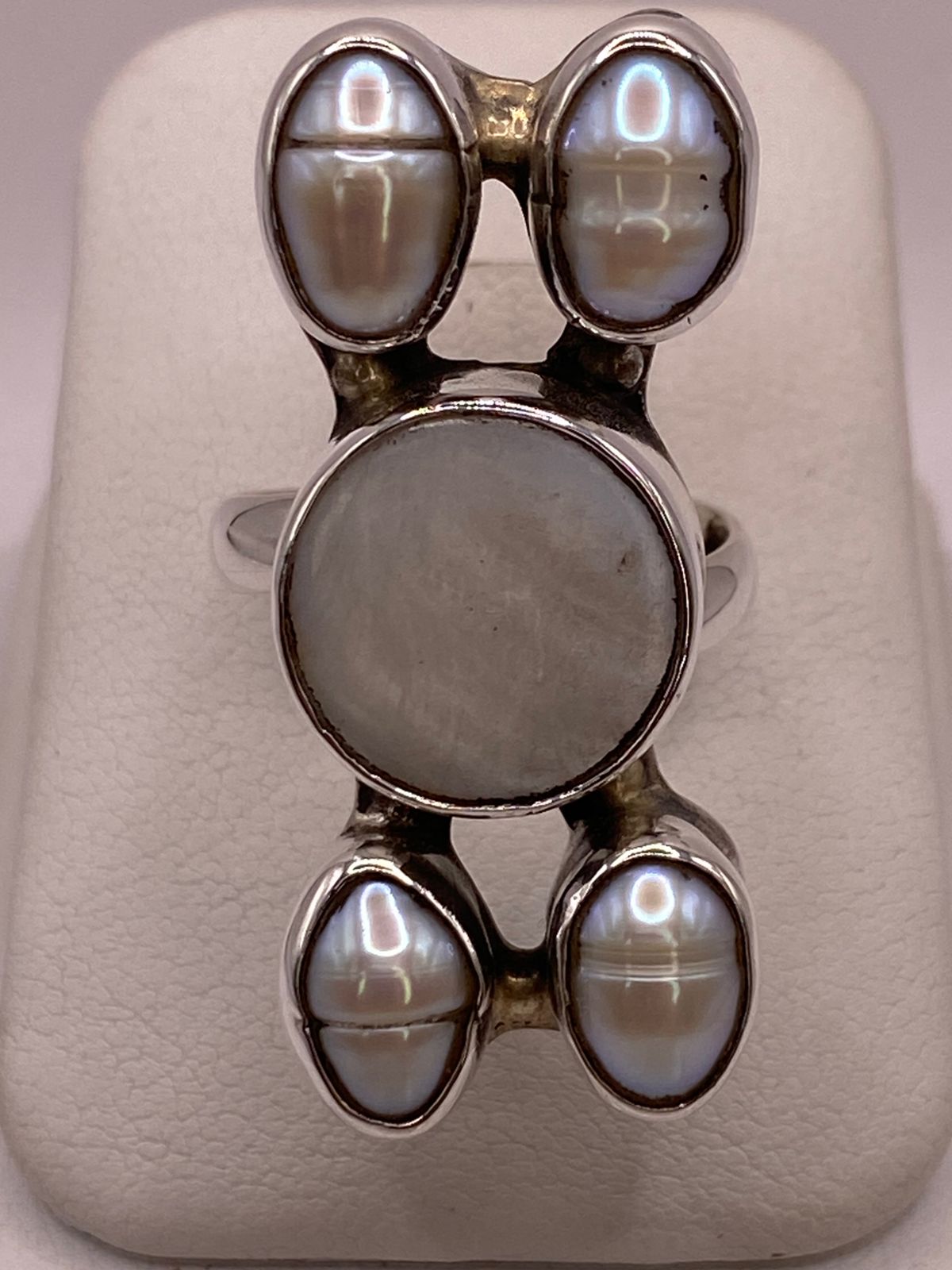 ANILLO DE PLATA LEY 925 CON NÁCAR Y PERLA