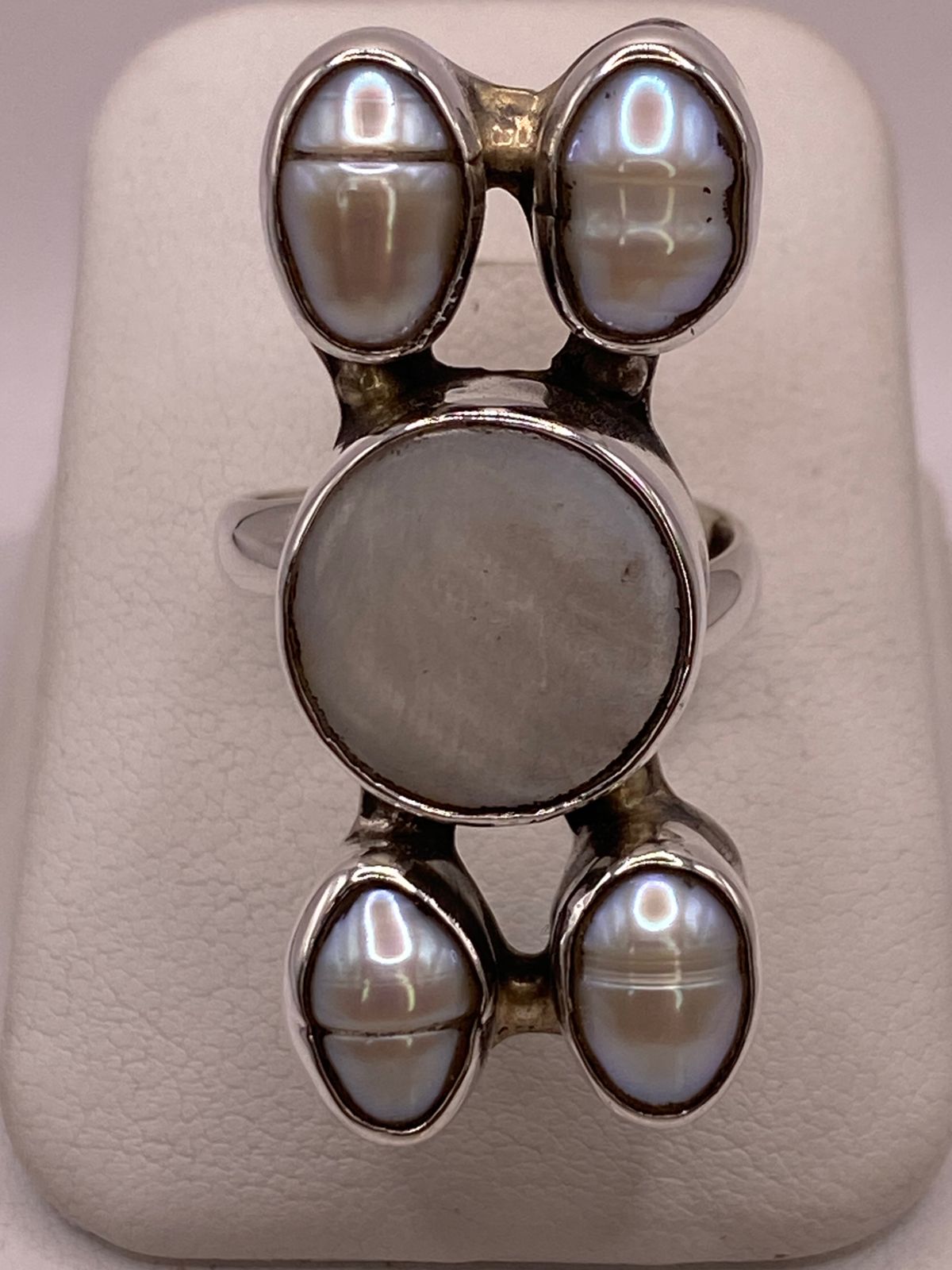 ANILLO DE PLATA LEY 925 CON NÁCAR Y PERLA
