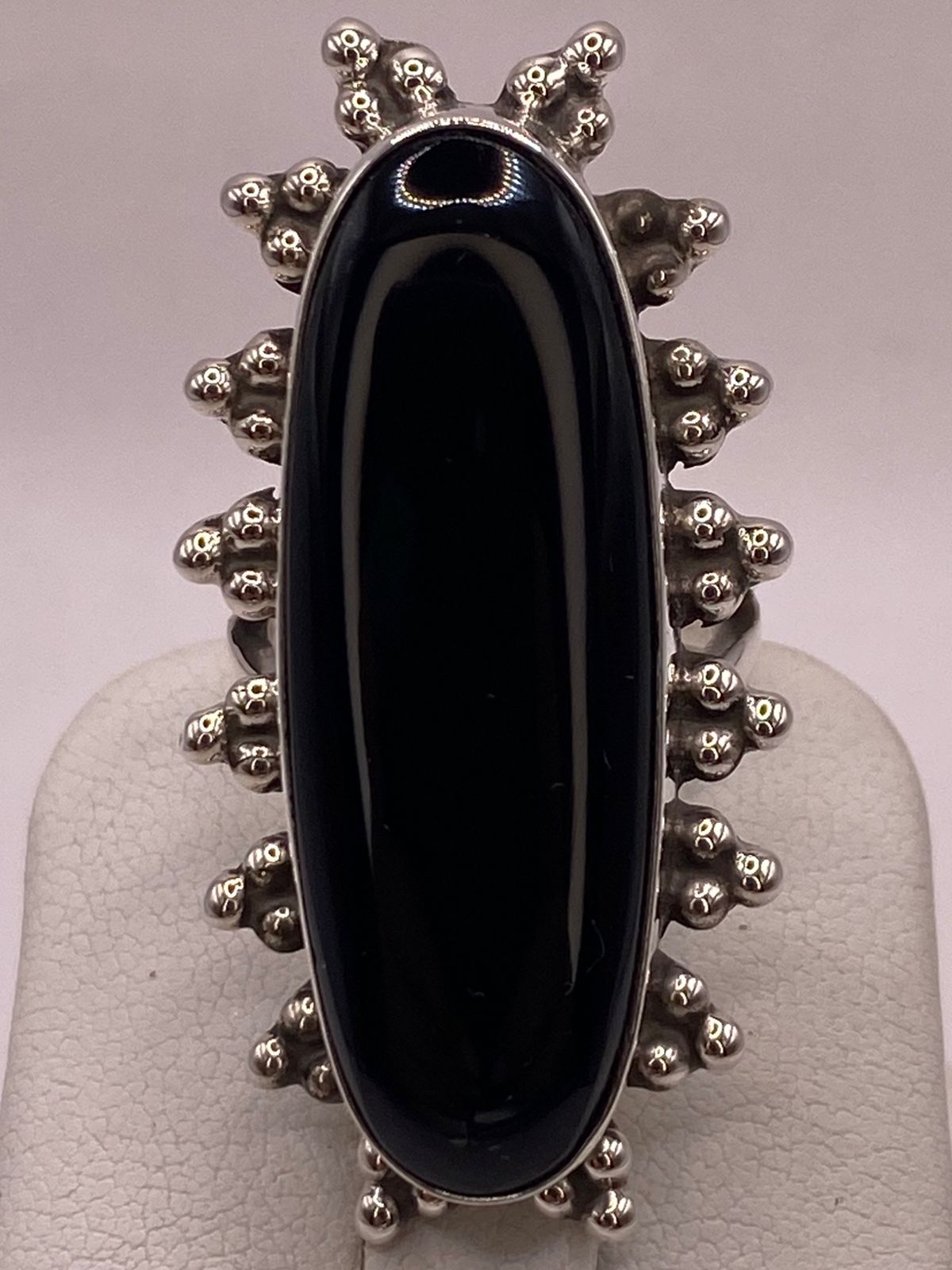 ANILLO DE PLATA LEY 925 CON ÓNIX NEGRO