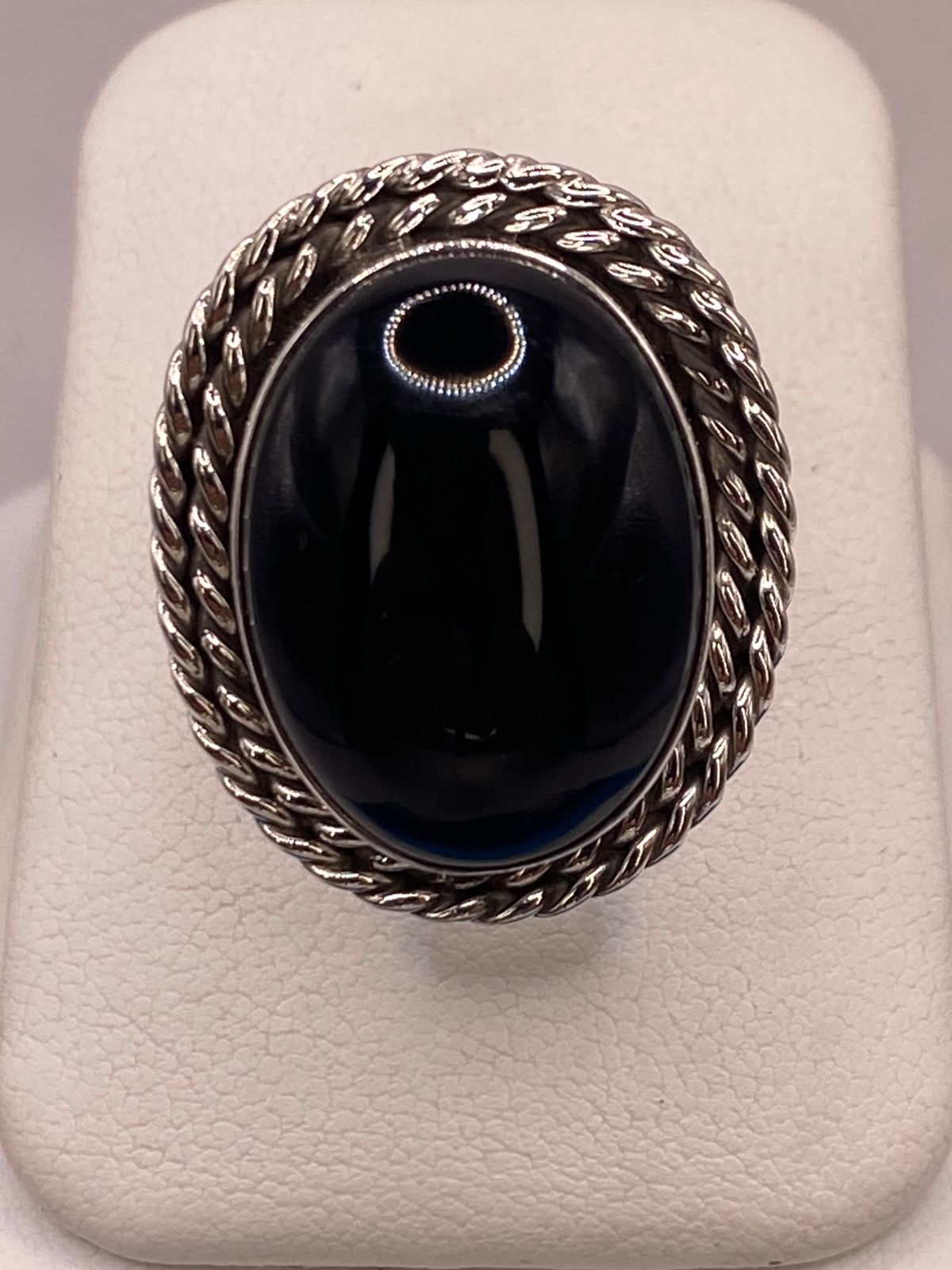 ANILLO DE PLATA LEY 925 CON ÓNIX NEGRO