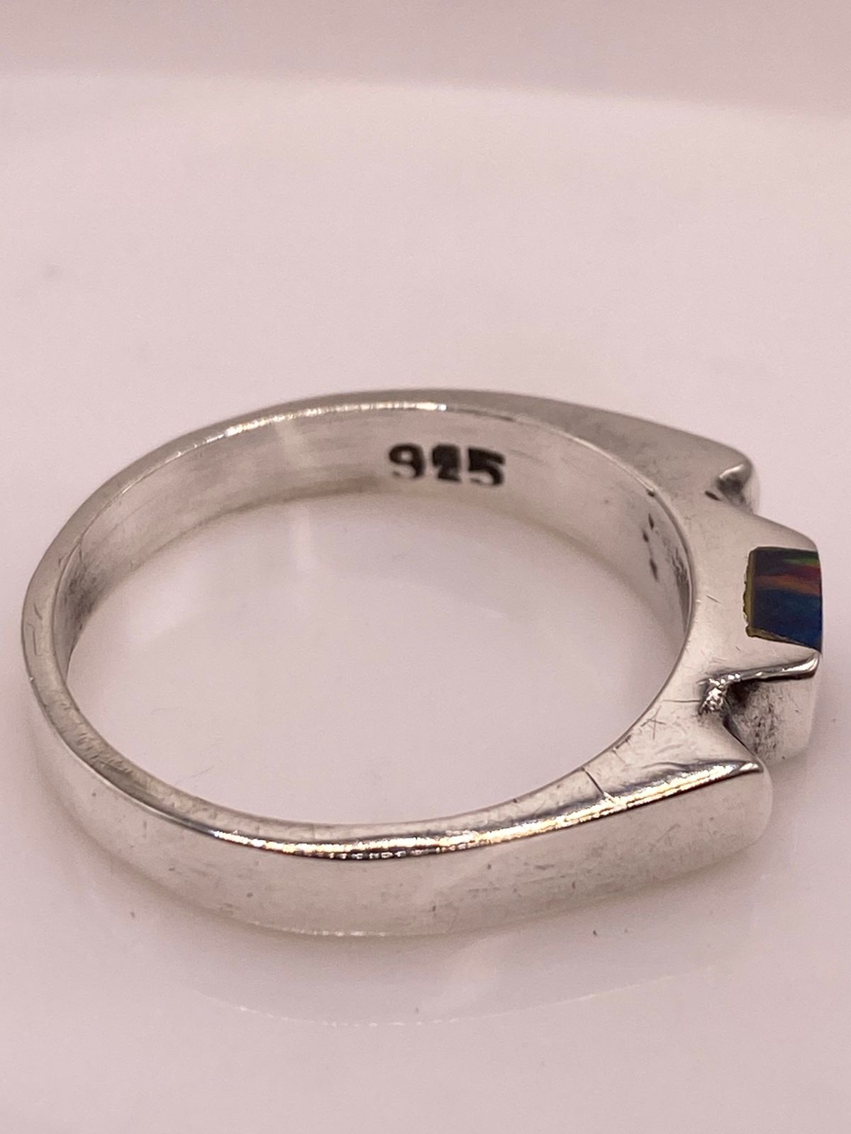 ANILLO DE PLATA LEY 925 CON ÓPALO DE FUEGO