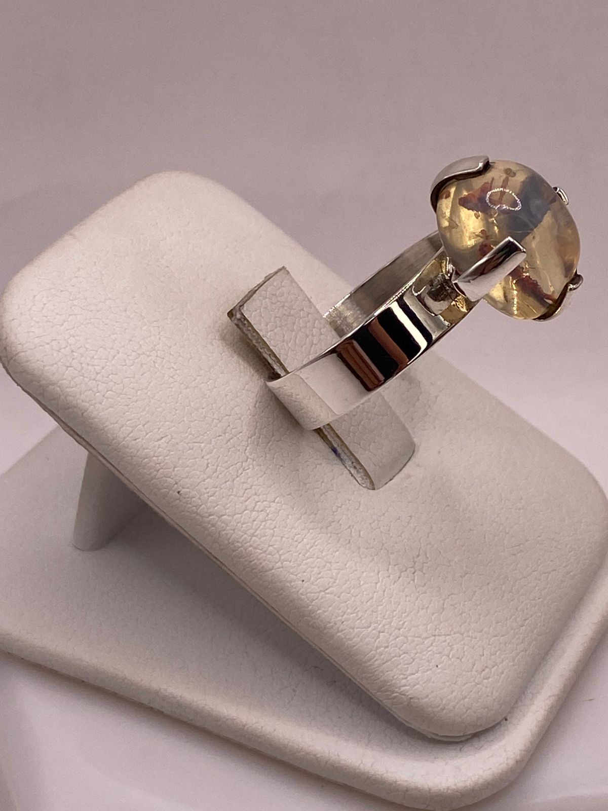 ANILLO DE PLATA LEY 925 CON ÓPALO DE FUEGO