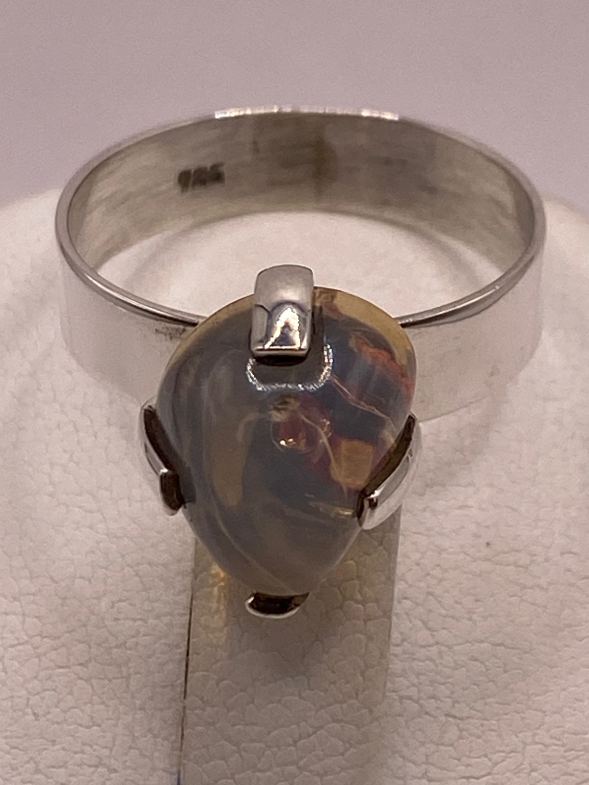 ANILLO DE PLATA LEY 925 CON ÓPALO DE FUEGO