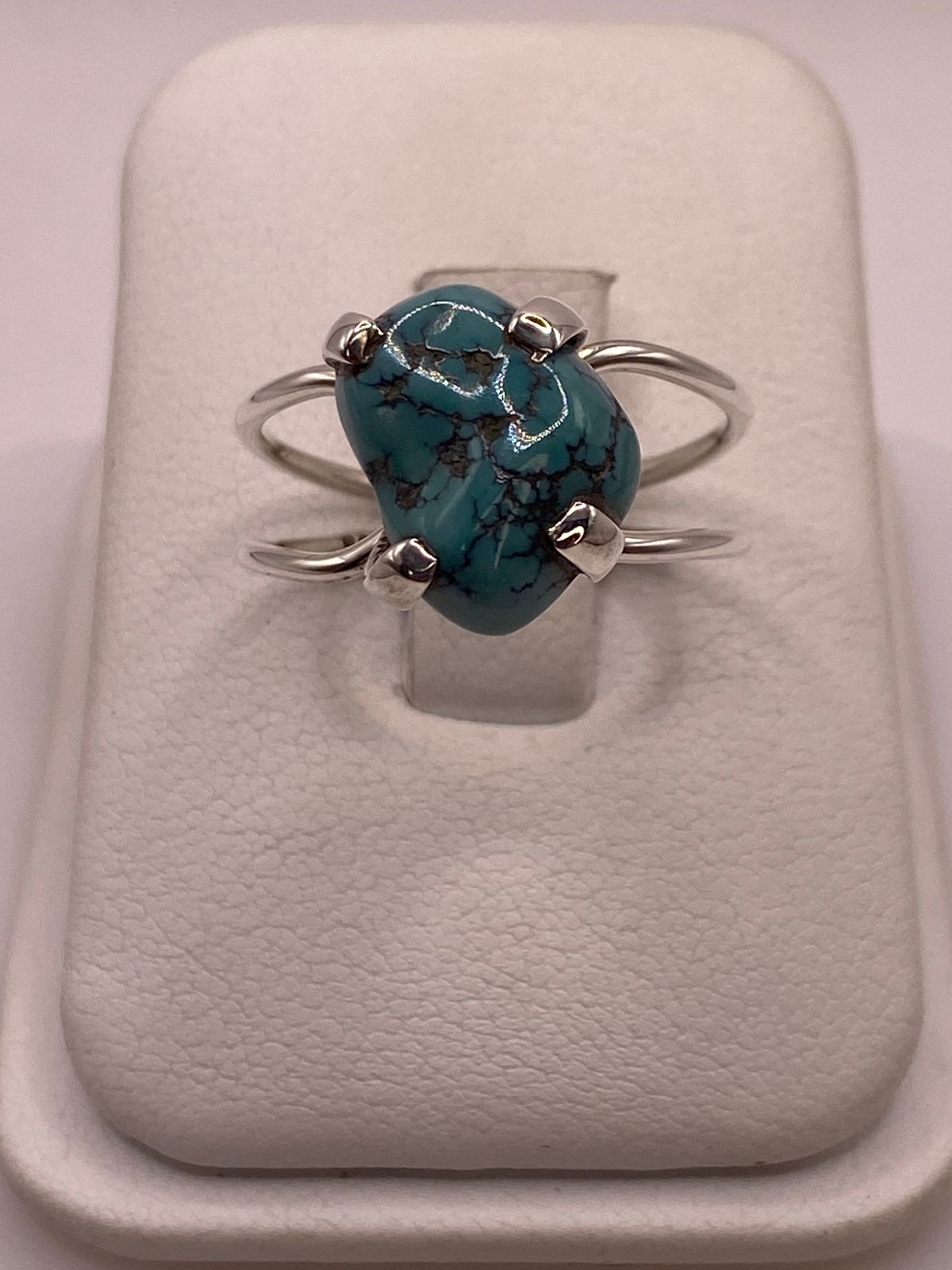 ANILLO DE PLATA LEY 925 CON TURQUESA NATURAL