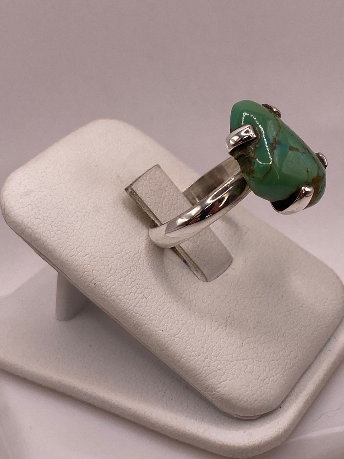ANILLO DE PLATA LEY 925 CON TURQUESA NATURAL