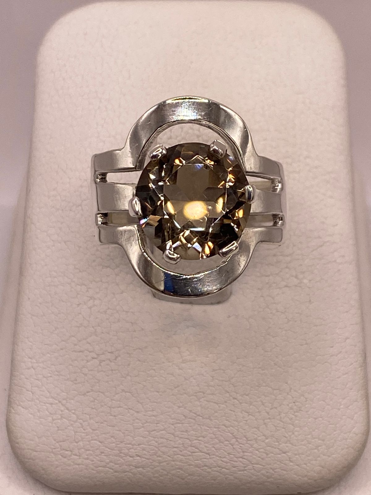ANILLO DE PLATA LEY 925 CON ZIRCONIA COLOR CHAMPAGNE