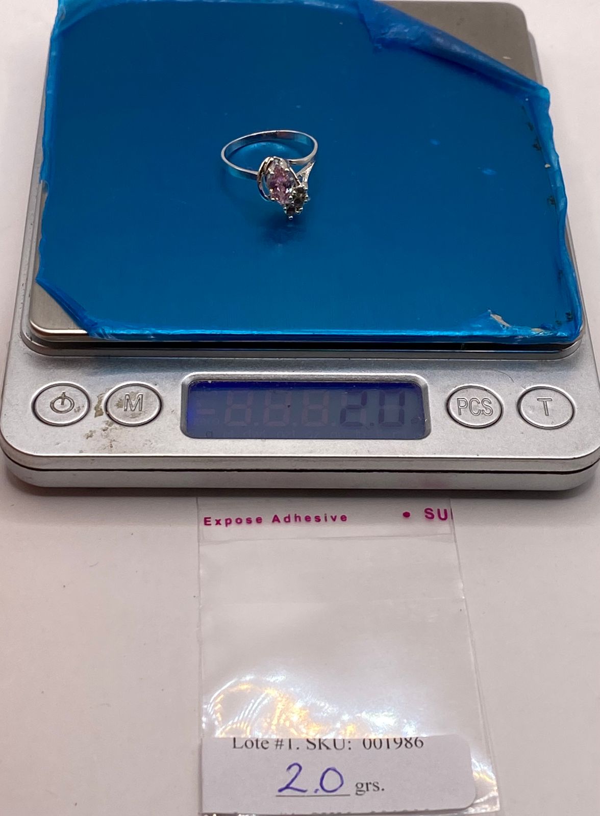 Anillo de Plata Ley 925 con Zirconia Rosa Corte Marquesa