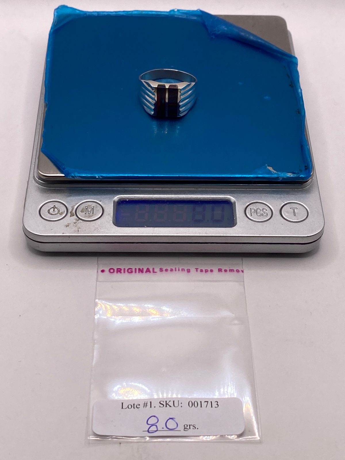 ANILLO DE PLATA LEY 950 CON INCRUSTACIÓN IRIDISCENTE