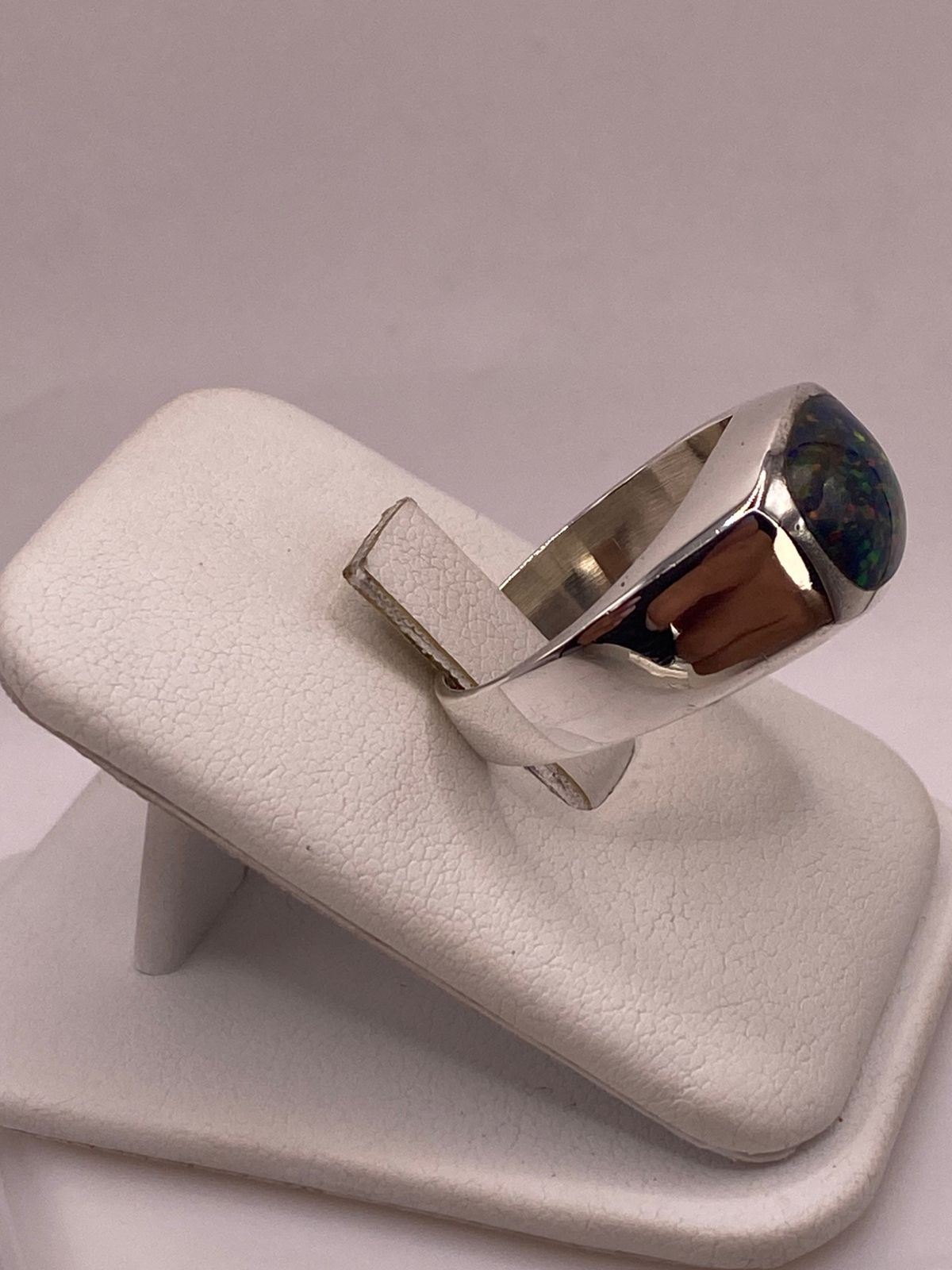 ANILLO DE PLATA LEY 950 CON ÓPALO