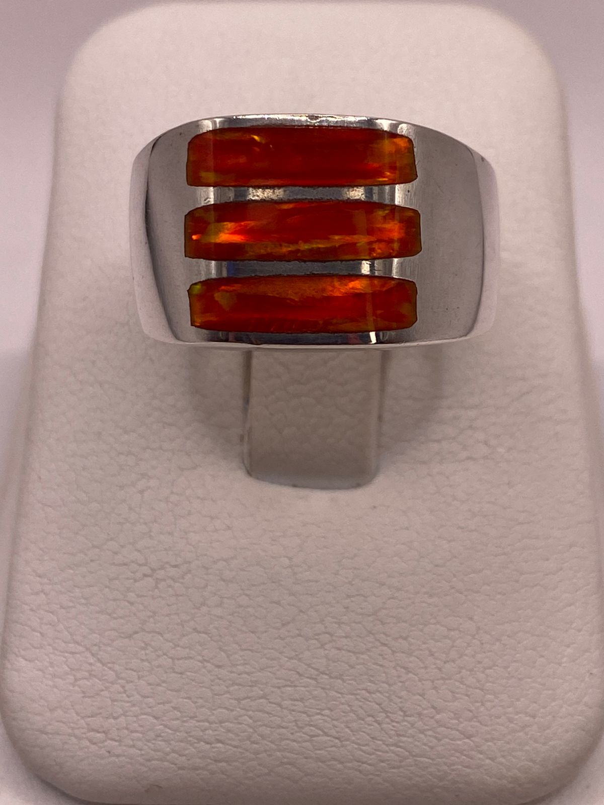 ANILLO DE PLATA LEY 950 CON ÓPALO DE FUEGO
