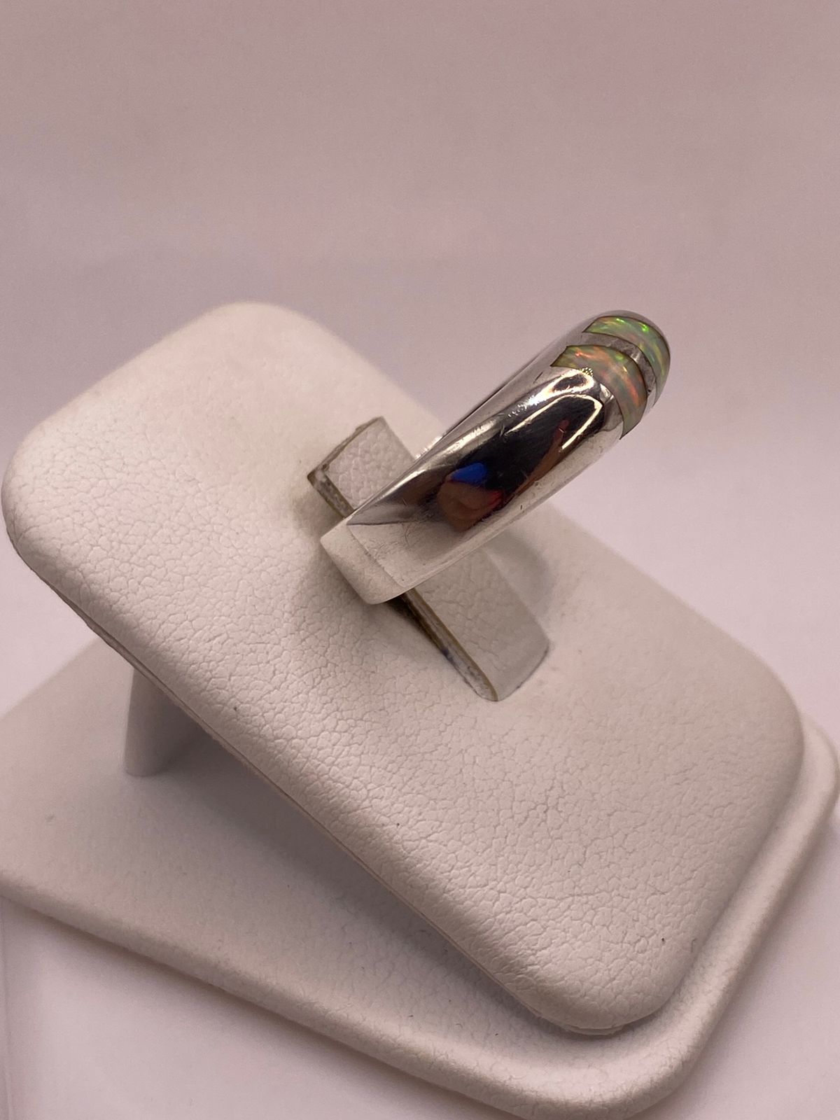 ANILLO DE PLATA LEY 950 CON ÓPALO DE FUEGO