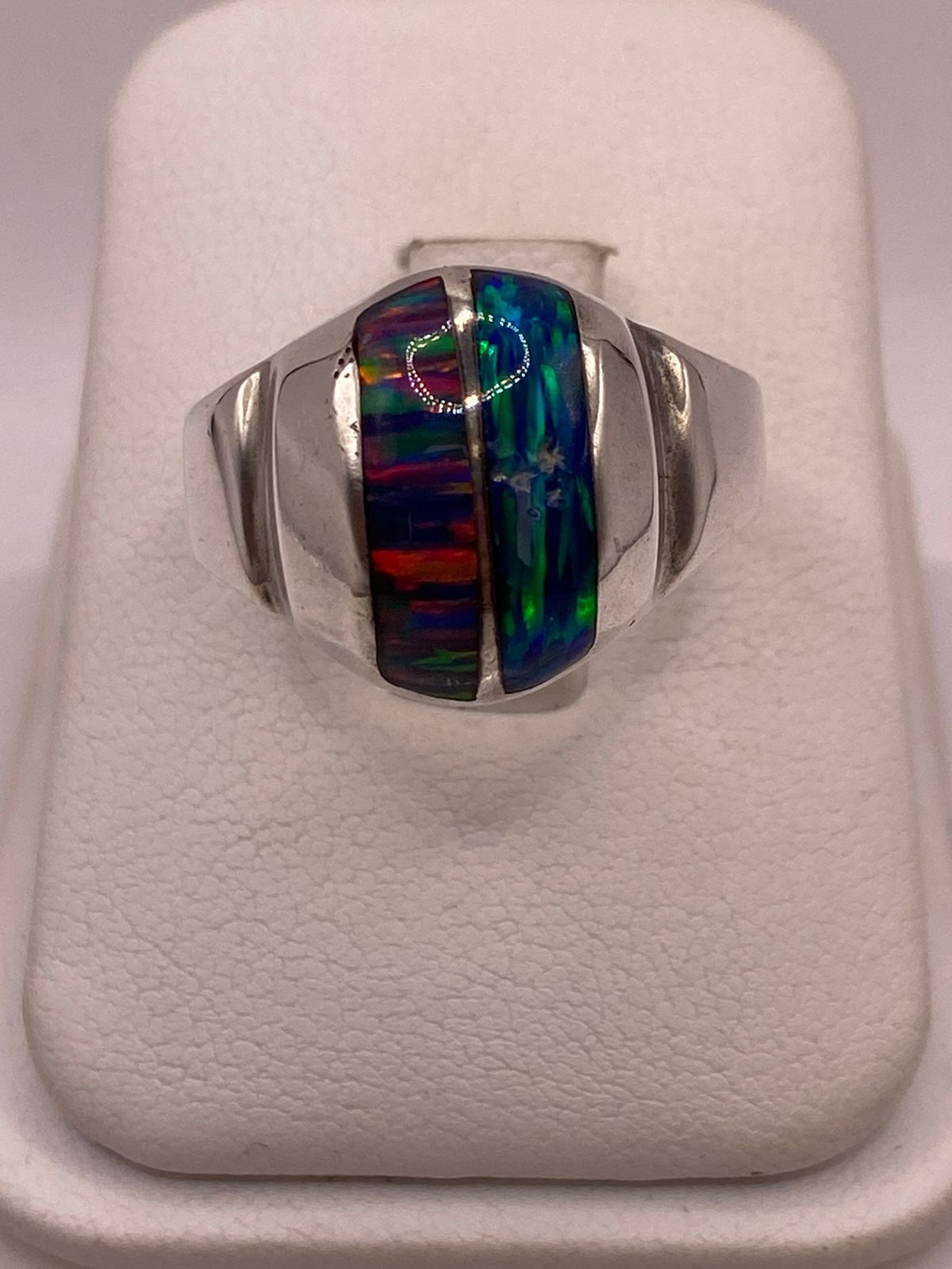 ANILLO DE PLATA LEY 950 CON ÓPALO DE FUEGO MULTICOLOR