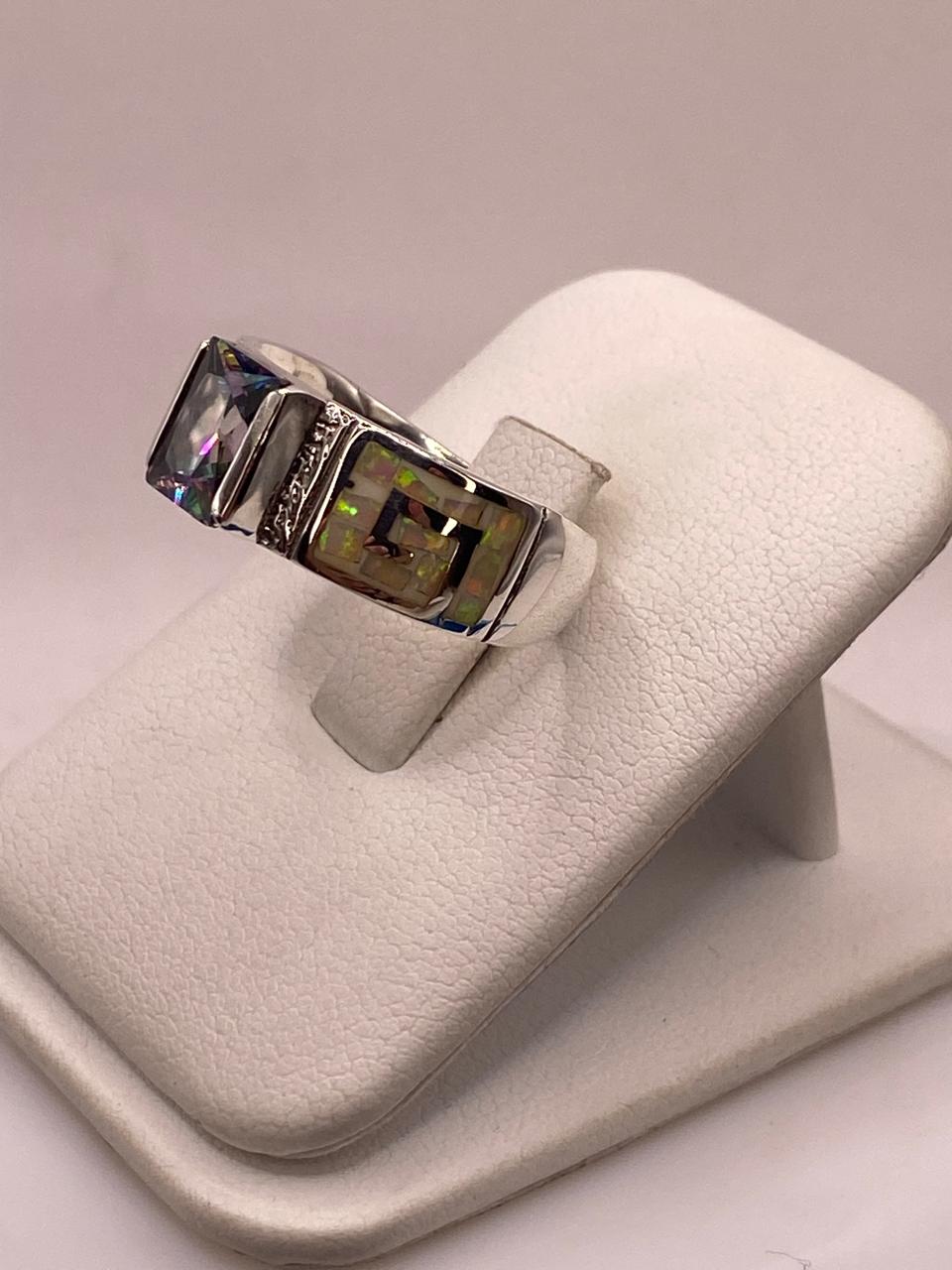 ANILLO DE PLATA .950 CON ÓPALO DE FUEGO Y ZIRCONIA DISEÑO GRECA ELEGANTE 💎