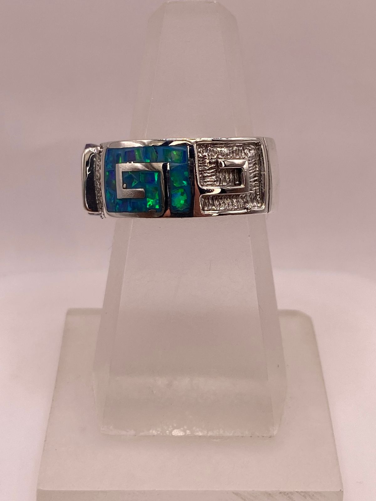 ANILLO DE PLATA .950 CON ZIRCONIA MORADA Y ÓPALO DE FUEGO DISEÑO GRECA