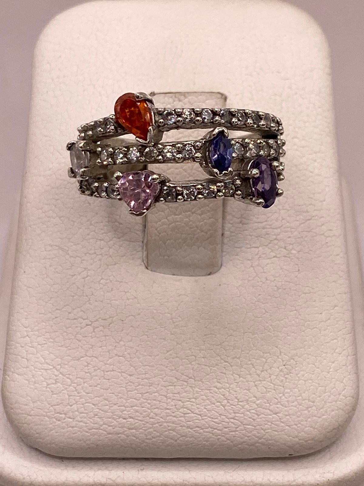 ANILLO DE PLATA 925 CON ZIRCONIAS MULTICOLOR DISEÑO TRIPLE BANDA ELEGANTE
