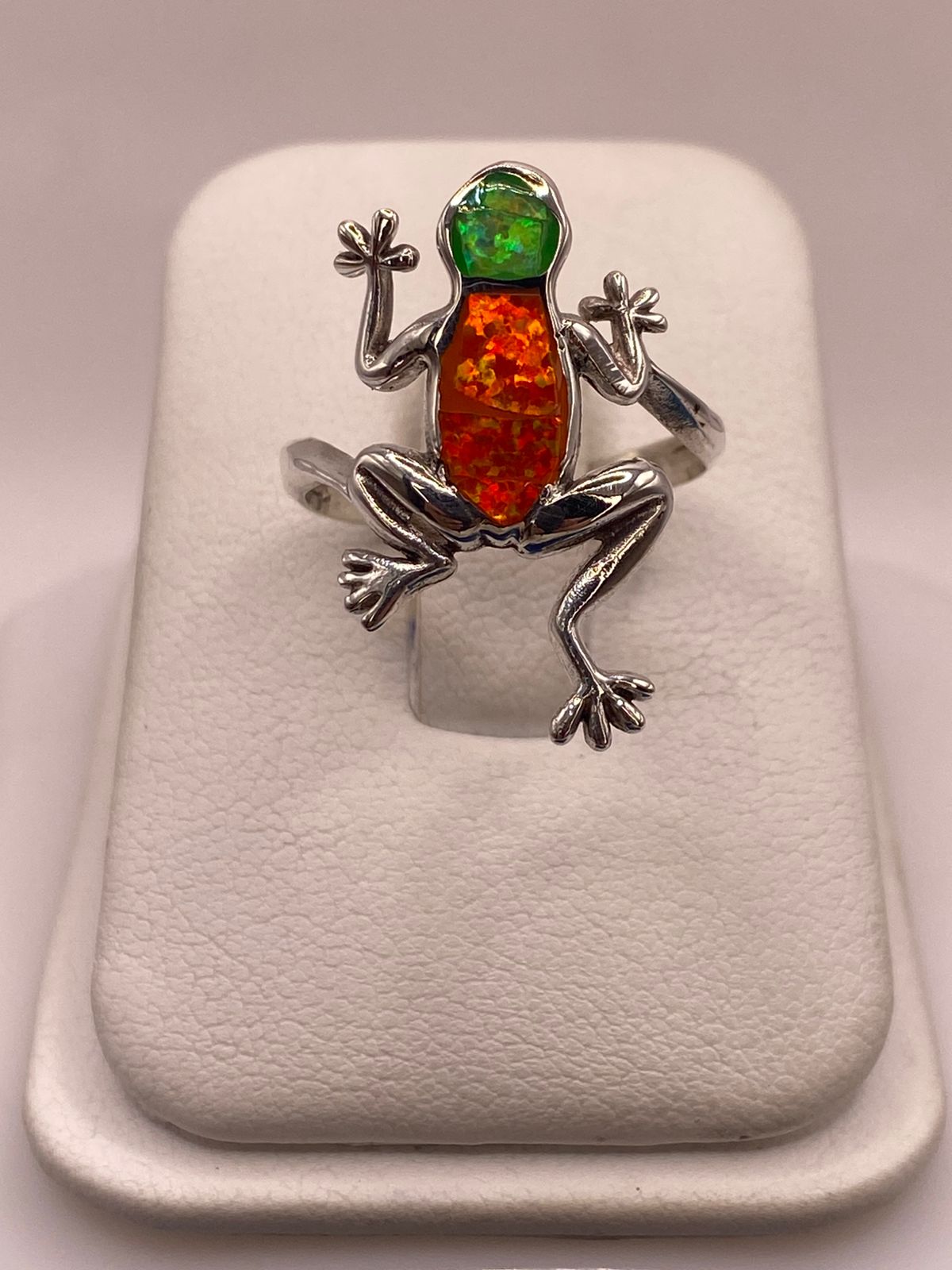 ANILLO DE RANA DE PLATA LEY 950 CON ÓPALO DE FUEGO