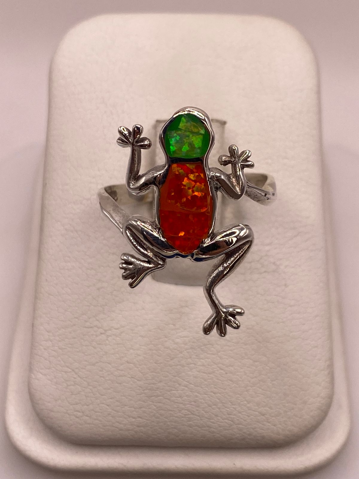 ANILLO DE RANA DE PLATA LEY 950 CON ÓPALO DE FUEGO