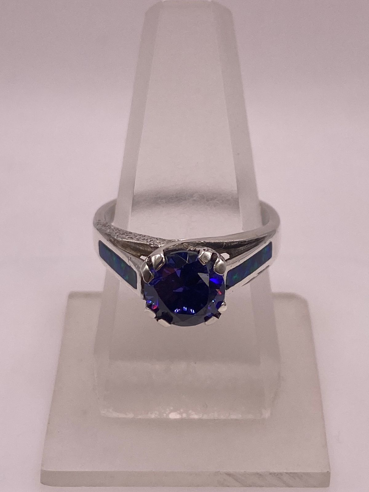 ANILLO SOLITARIO ÓPALO AZUL & ZIRCONIA TANZANITA PLATA 950