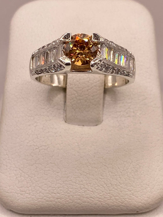 ANILLO SOLITARIO CON ZIRCONIA EN PLATA LEY 925 💎