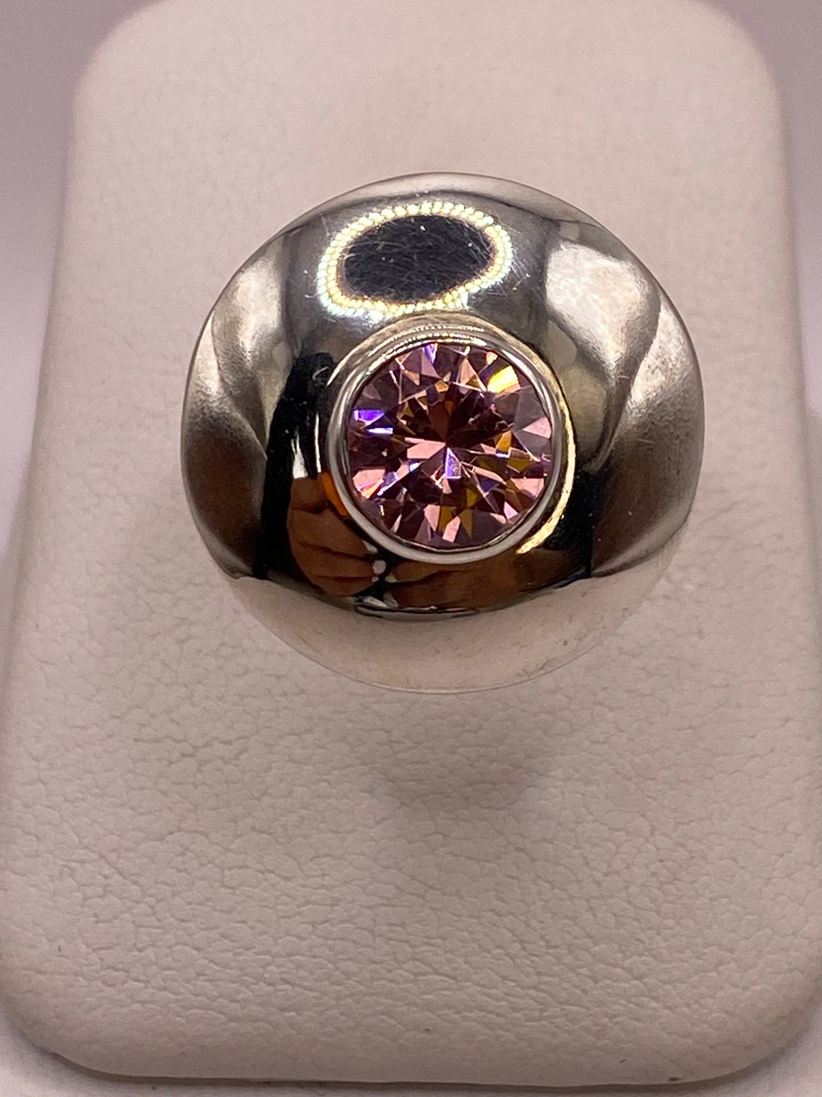 Anillo Tipo Domo de Plata 925 con Zirconia Rosa
