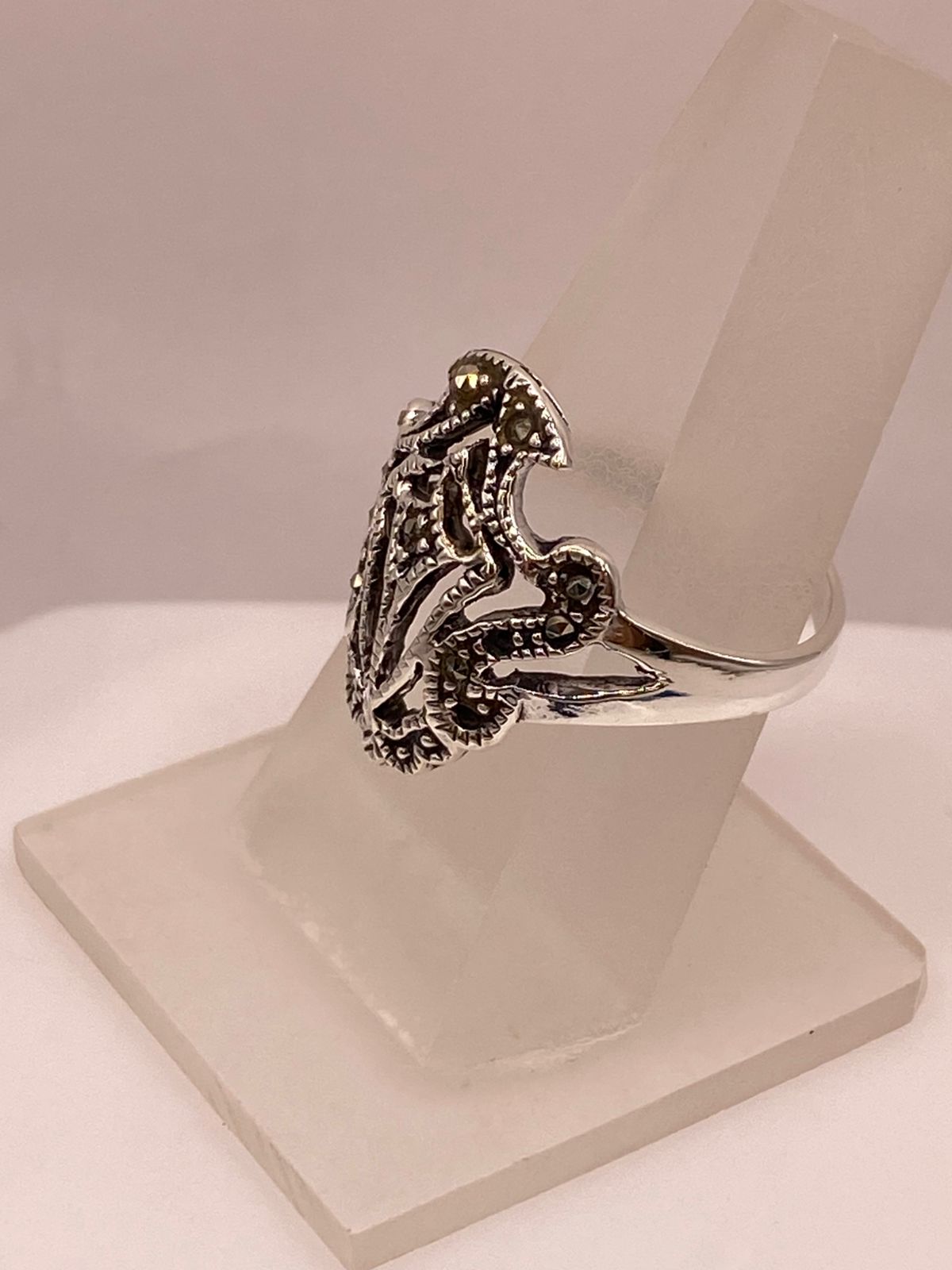 Anillo Vintage con Marquesitas en Plata Ley 925